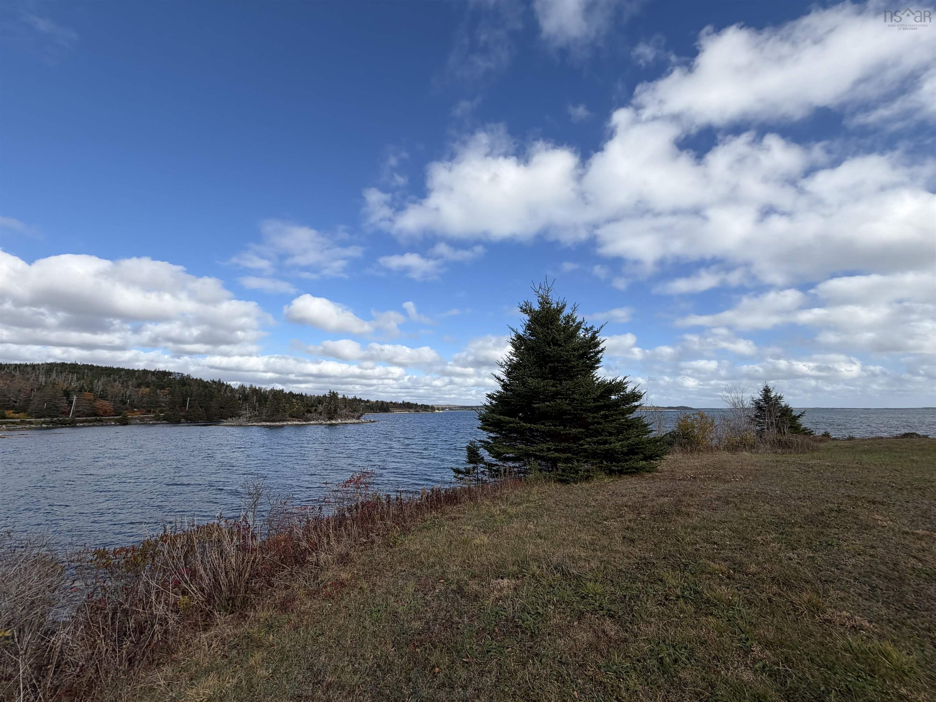 18726 Highway 7, Popes Harbour, NS (MLS 202526987)