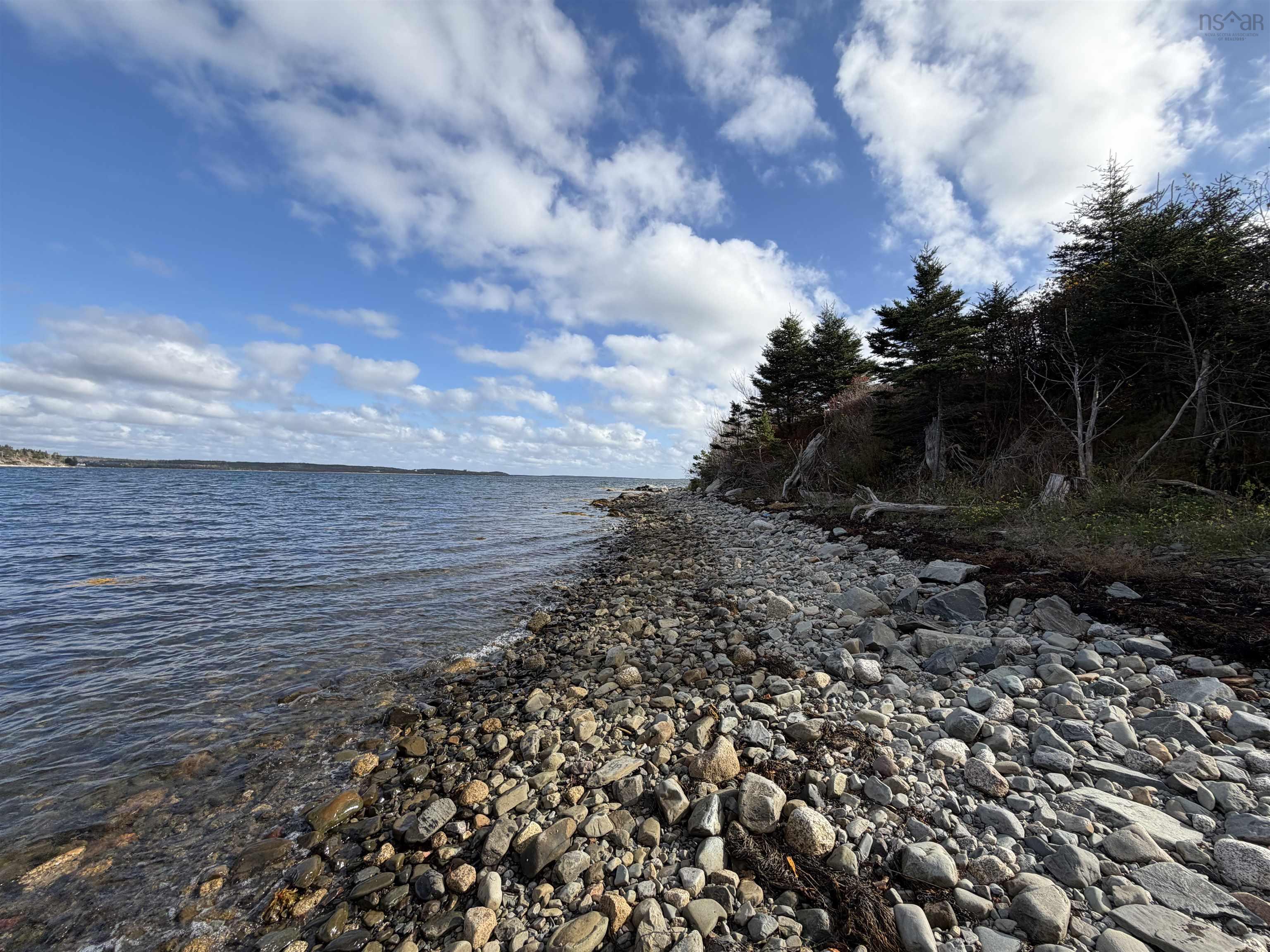 18726 Highway 7, Popes Harbour, NS (MLS 202526987)