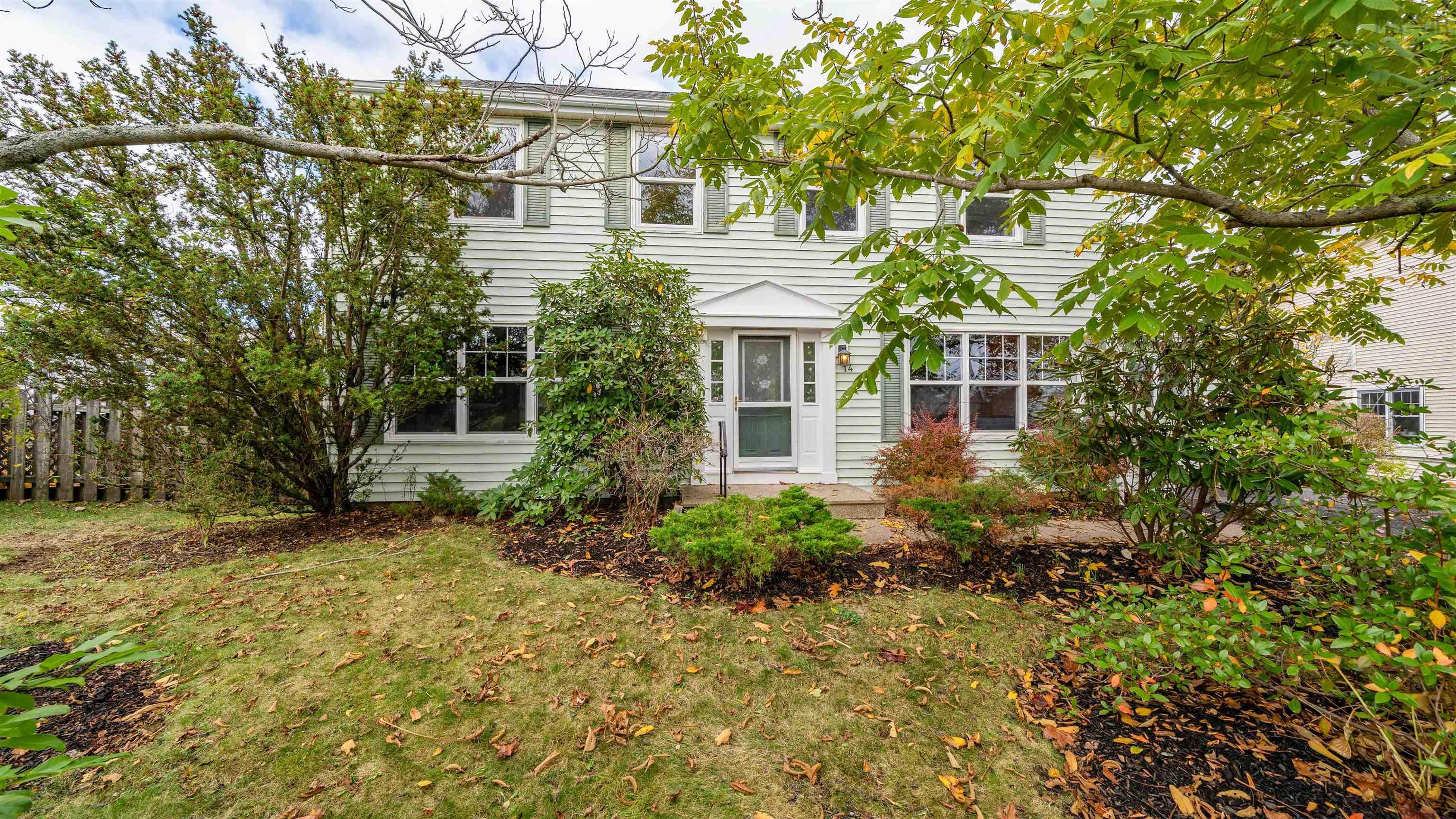 14 Regal Road, Dartmouth, NS (MLS® 202526993)