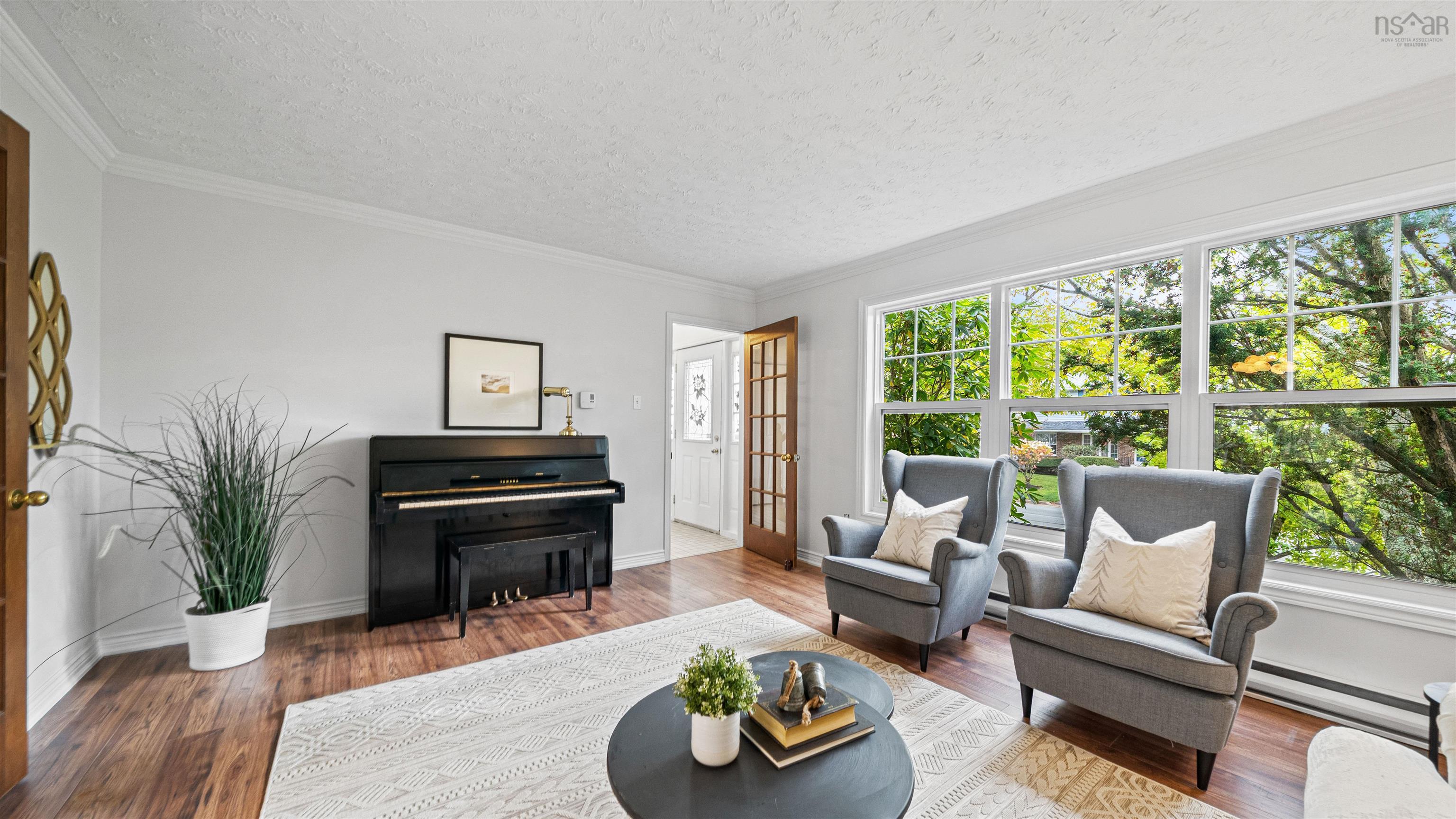 14 Regal Road, Dartmouth, NS (MLS 202526993)