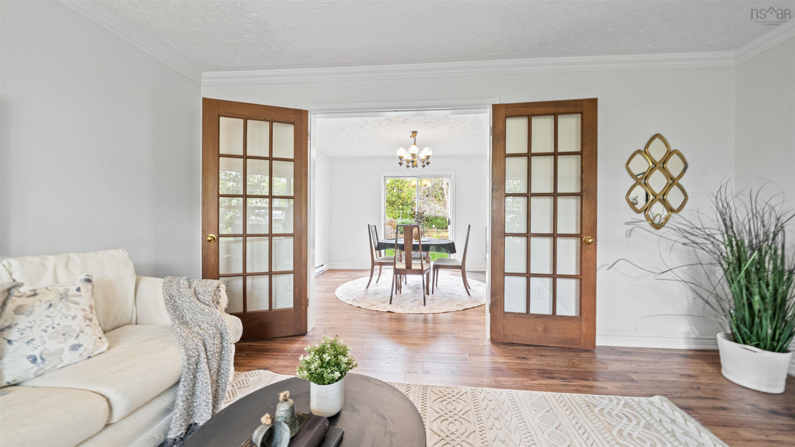 14 Regal Road, Dartmouth, NS (MLS 202526993)