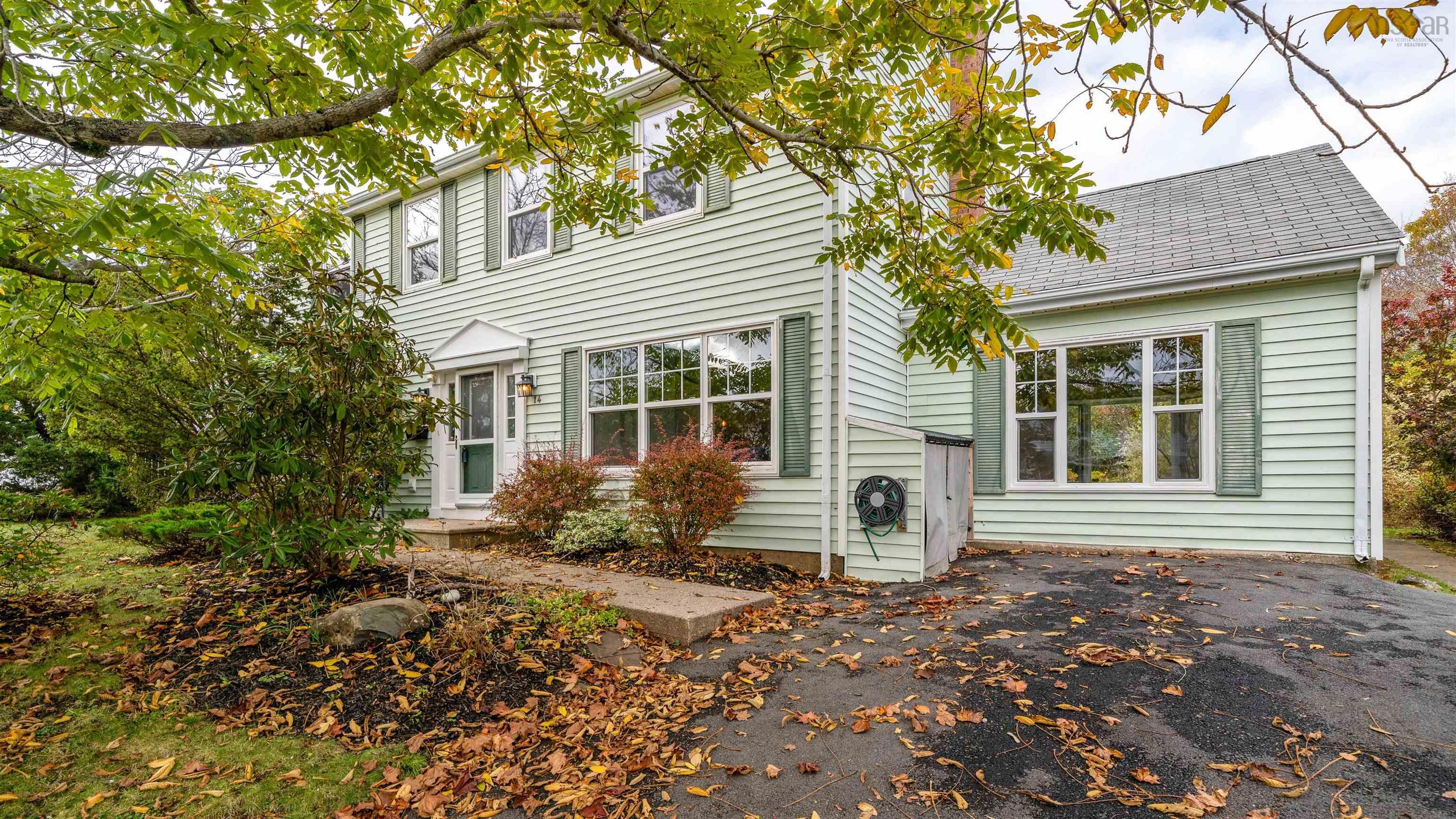 14 Regal Road, Dartmouth, NS (MLS 202526993)