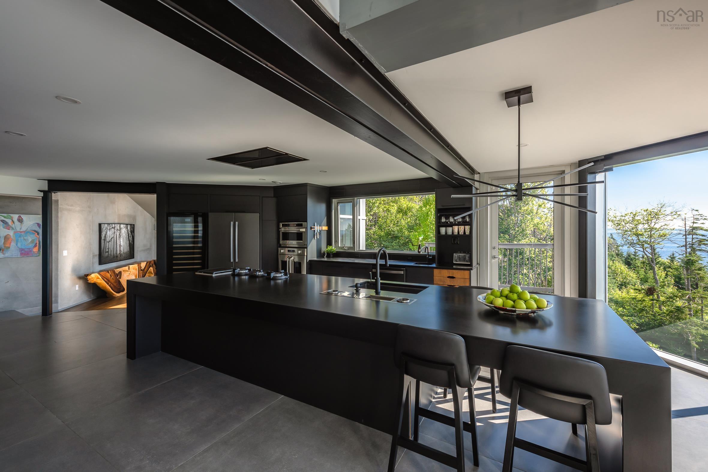 20 Ashley Drive, Halibut Bay, NS (MLS 202527031)