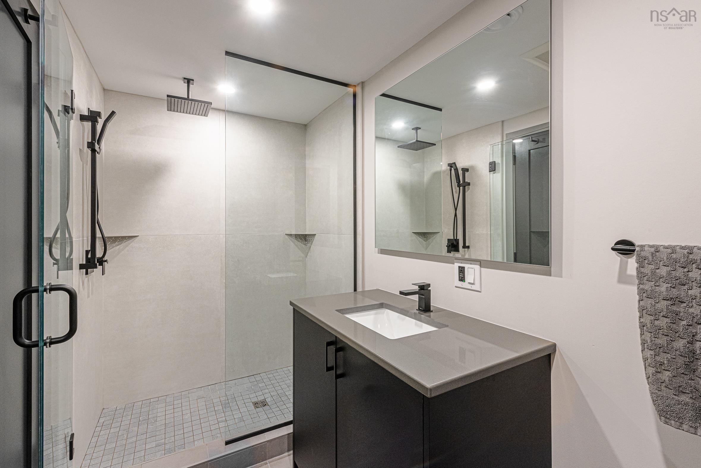 20 Ashley Drive, Halibut Bay, NS (MLS 202527031)