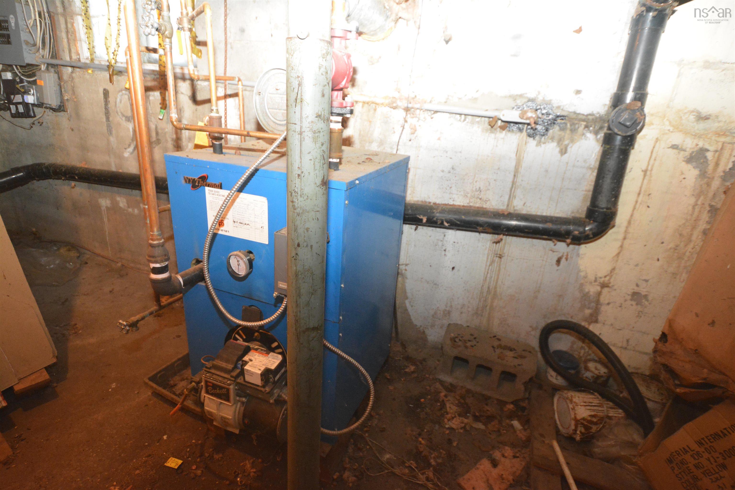 6 Nelson Avenue, Halifax, NS (MLS 202527225)