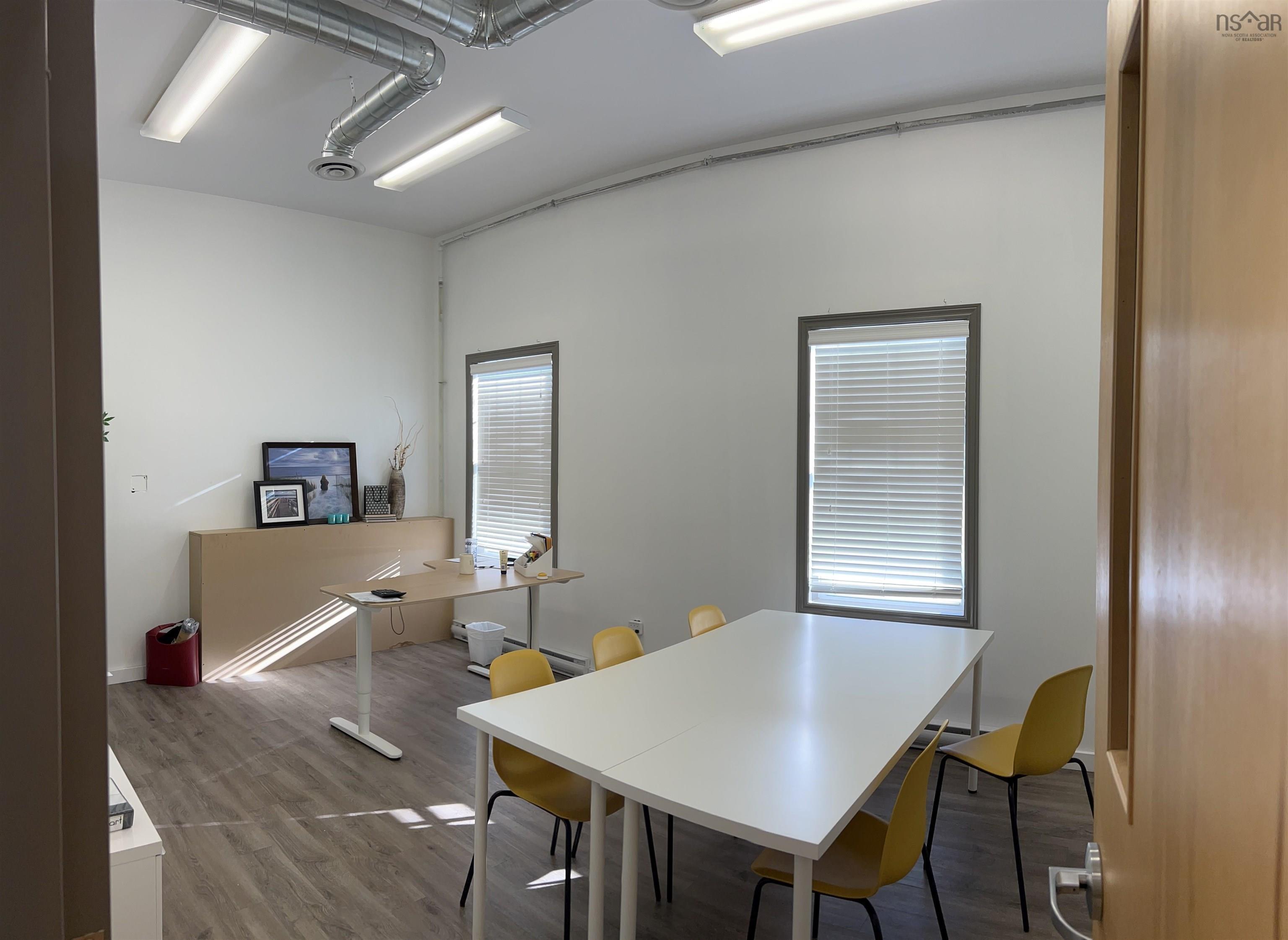 1 Pinehill Drive, Lower Sackville, NS (MLS 202527232)