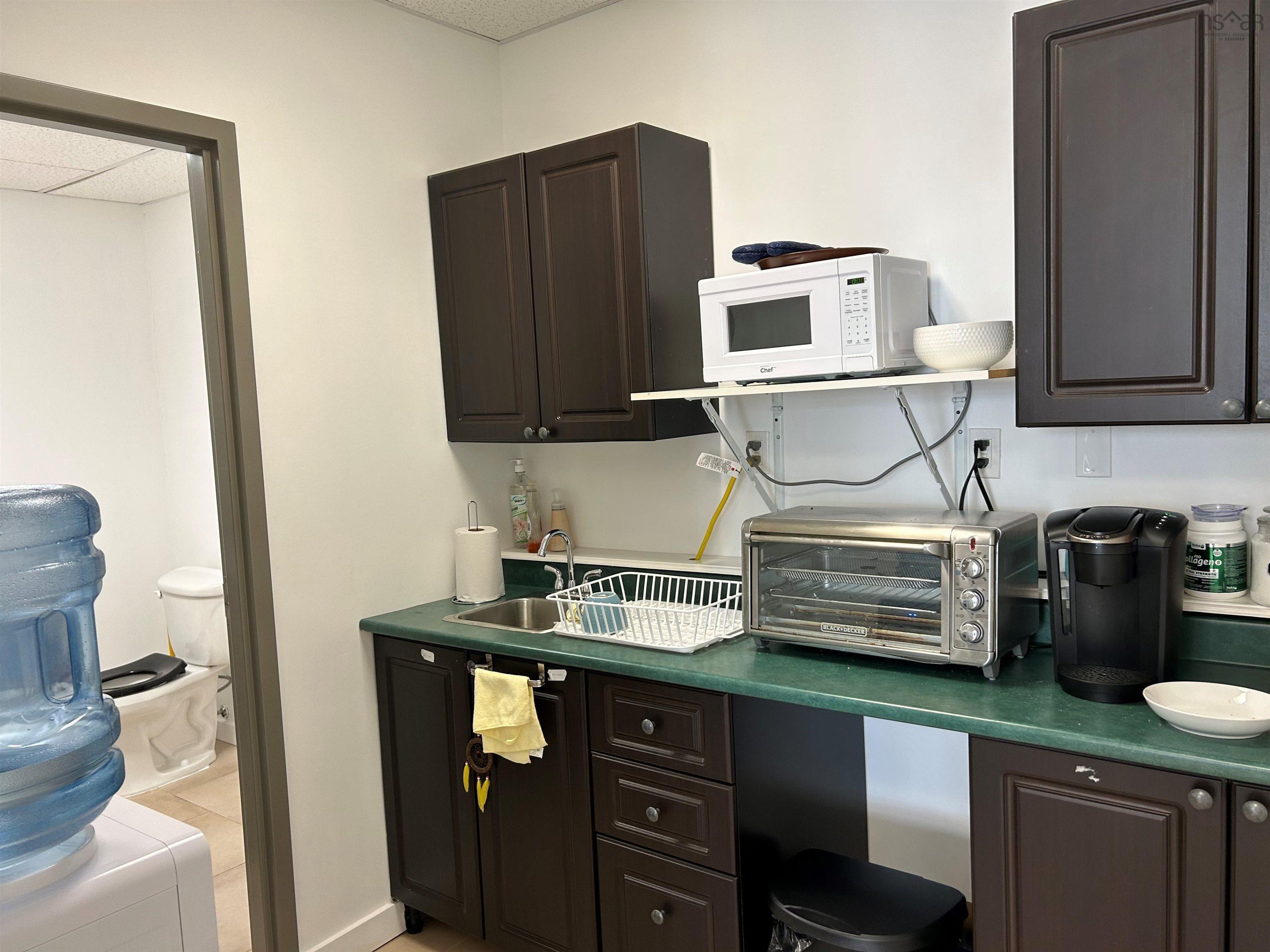 1 Pinehill Drive, Lower Sackville, NS (MLS 202527232)