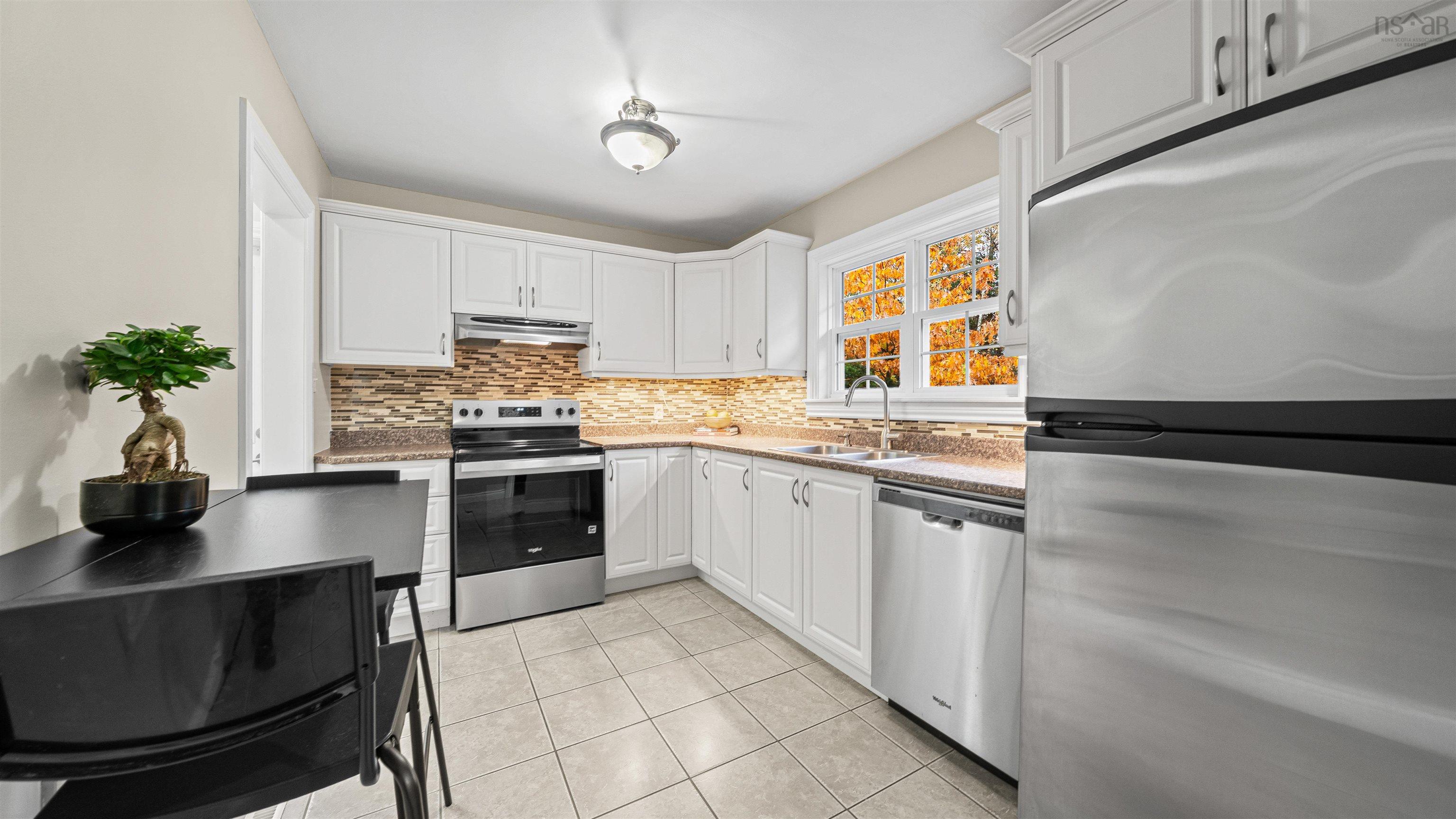 15 Birchwood Terrace, Dartmouth, NS (MLS 202527242)