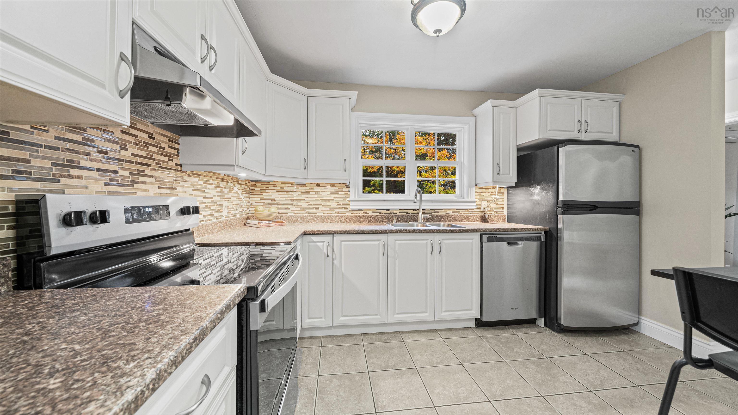 15 Birchwood Terrace, Dartmouth, NS (MLS 202527242)