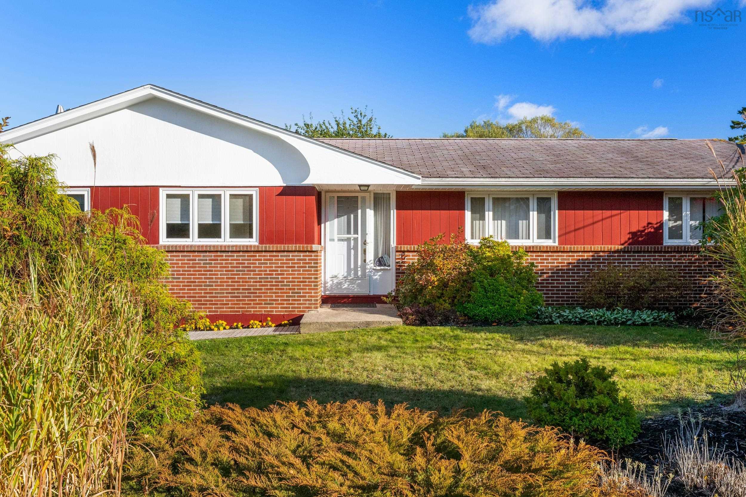 50 Elaine Avenue, Prospect Bay, NS (MLS 202527271)