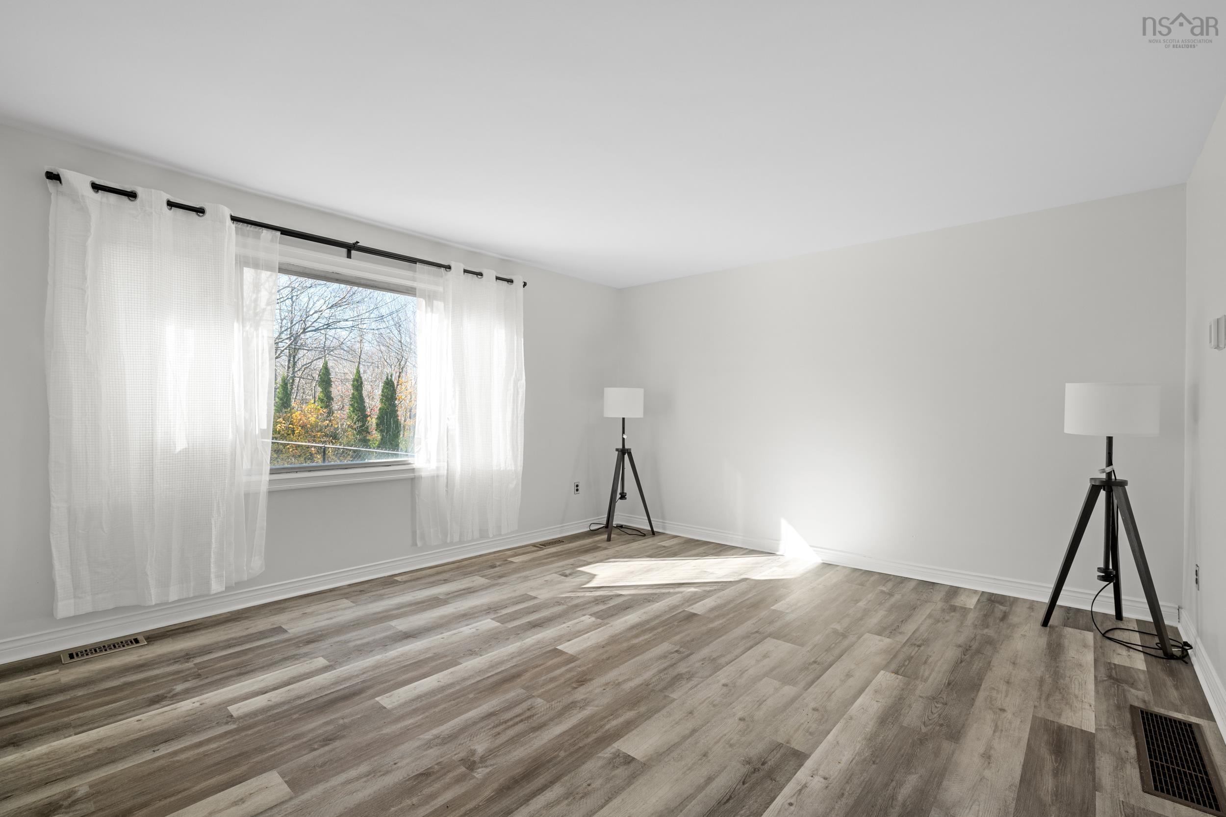 64 Spar Crescent, Dartmouth, NS (MLS 202527289)