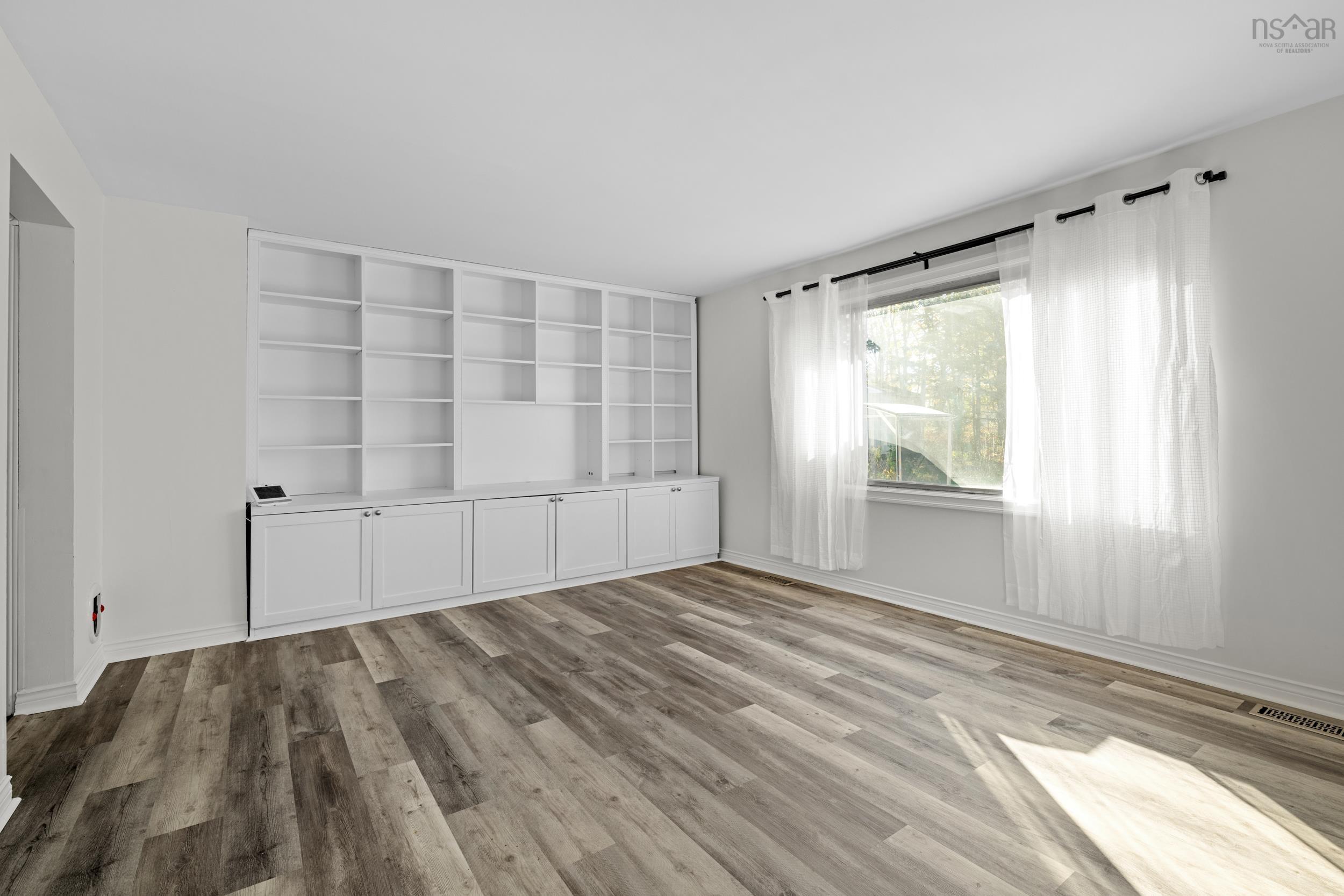 64 Spar Crescent, Dartmouth, NS (MLS 202527289)