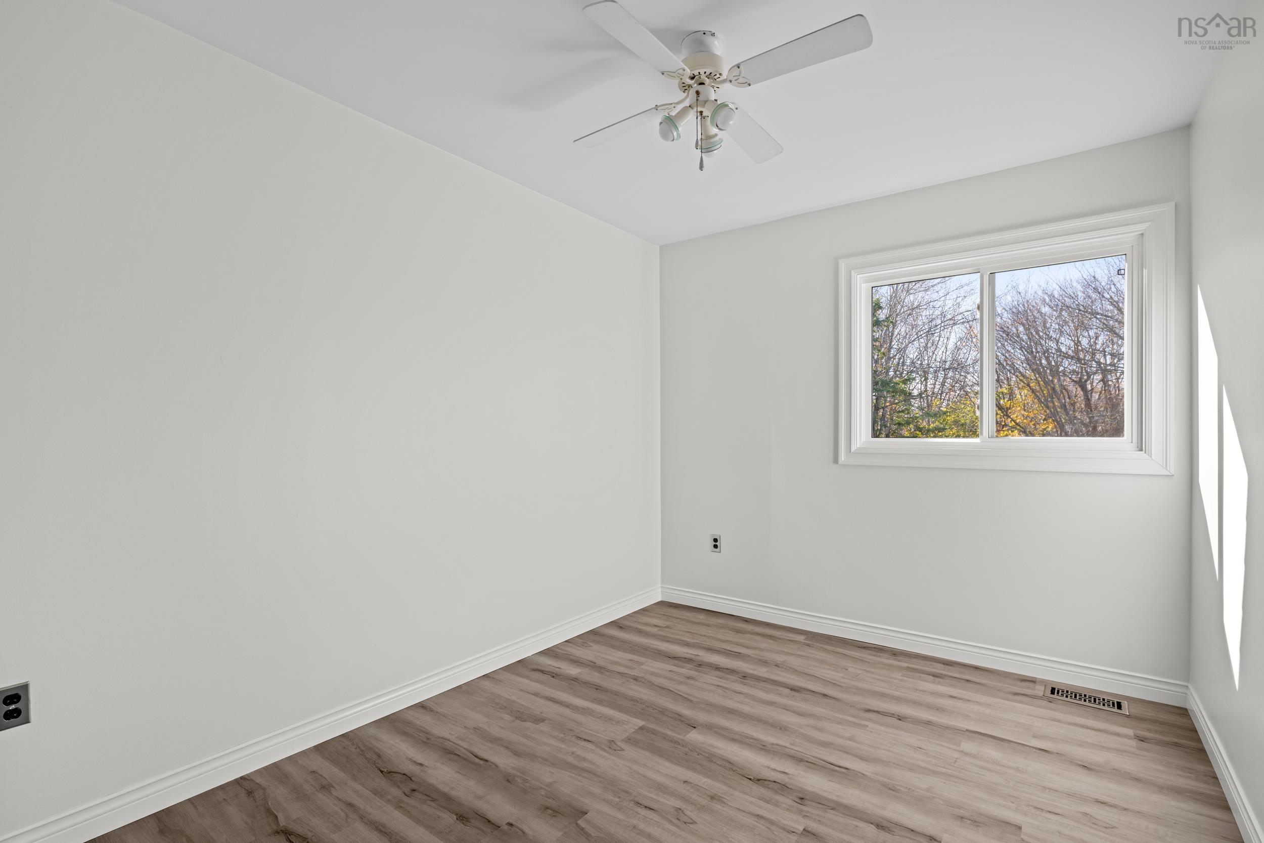 64 Spar Crescent, Dartmouth, NS (MLS 202527289)