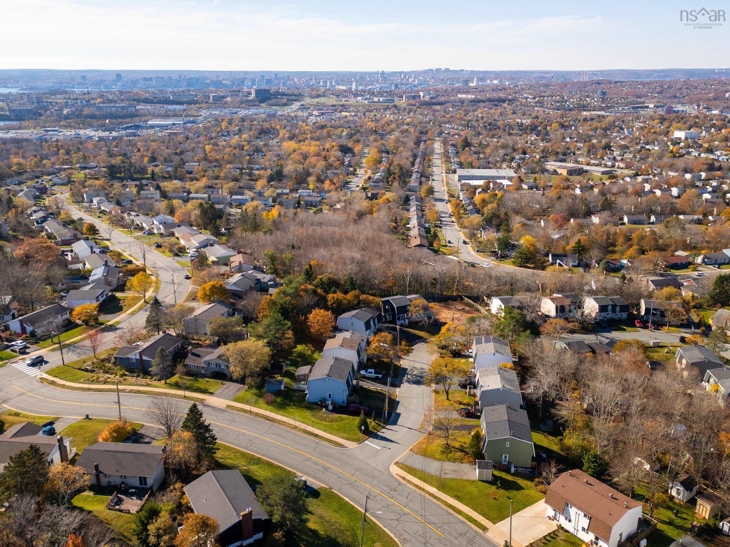 64 Spar Crescent, Dartmouth, NS (MLS 202527289)