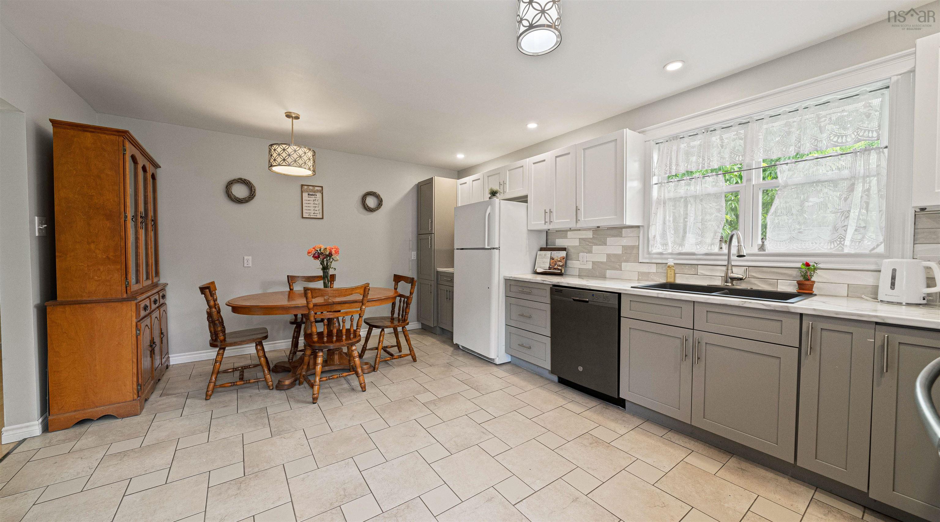 2155 Beaver Bank Road, Beaver Bank, NS (MLS 202527307)