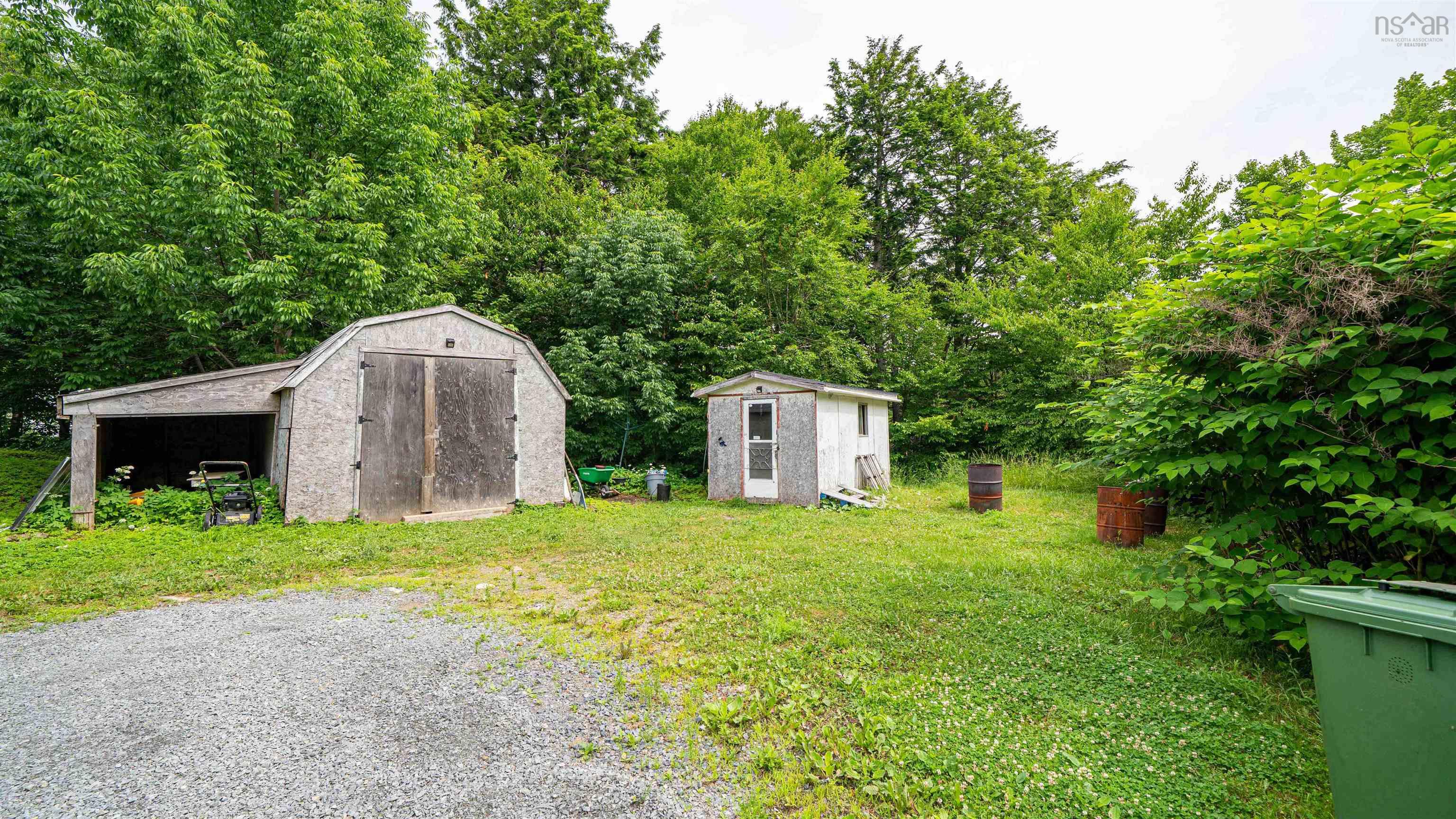 2155 Beaver Bank Road, Beaver Bank, NS (MLS 202527307)