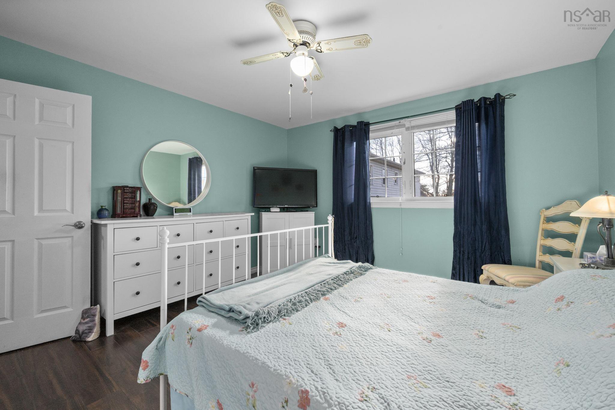 4 Kingsmere Court, Timberlea, NS (MLS 202527309)