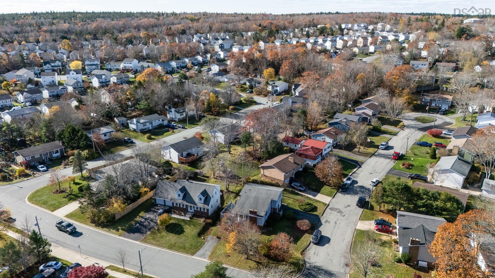 4 Kingsmere Court, Timberlea, NS (MLS 202527309)