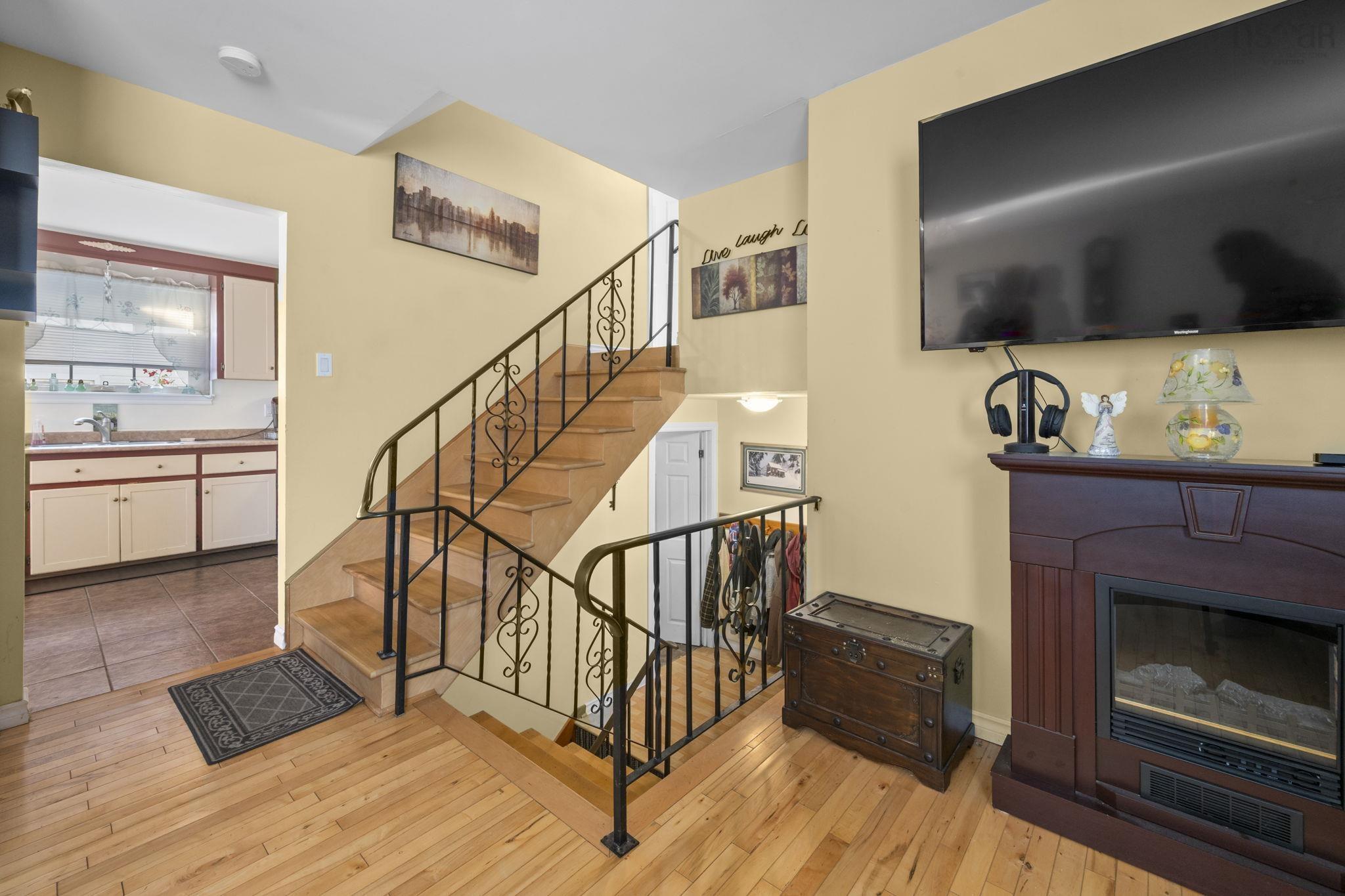 4 Kingsmere Court, Timberlea, NS (MLS 202527309)