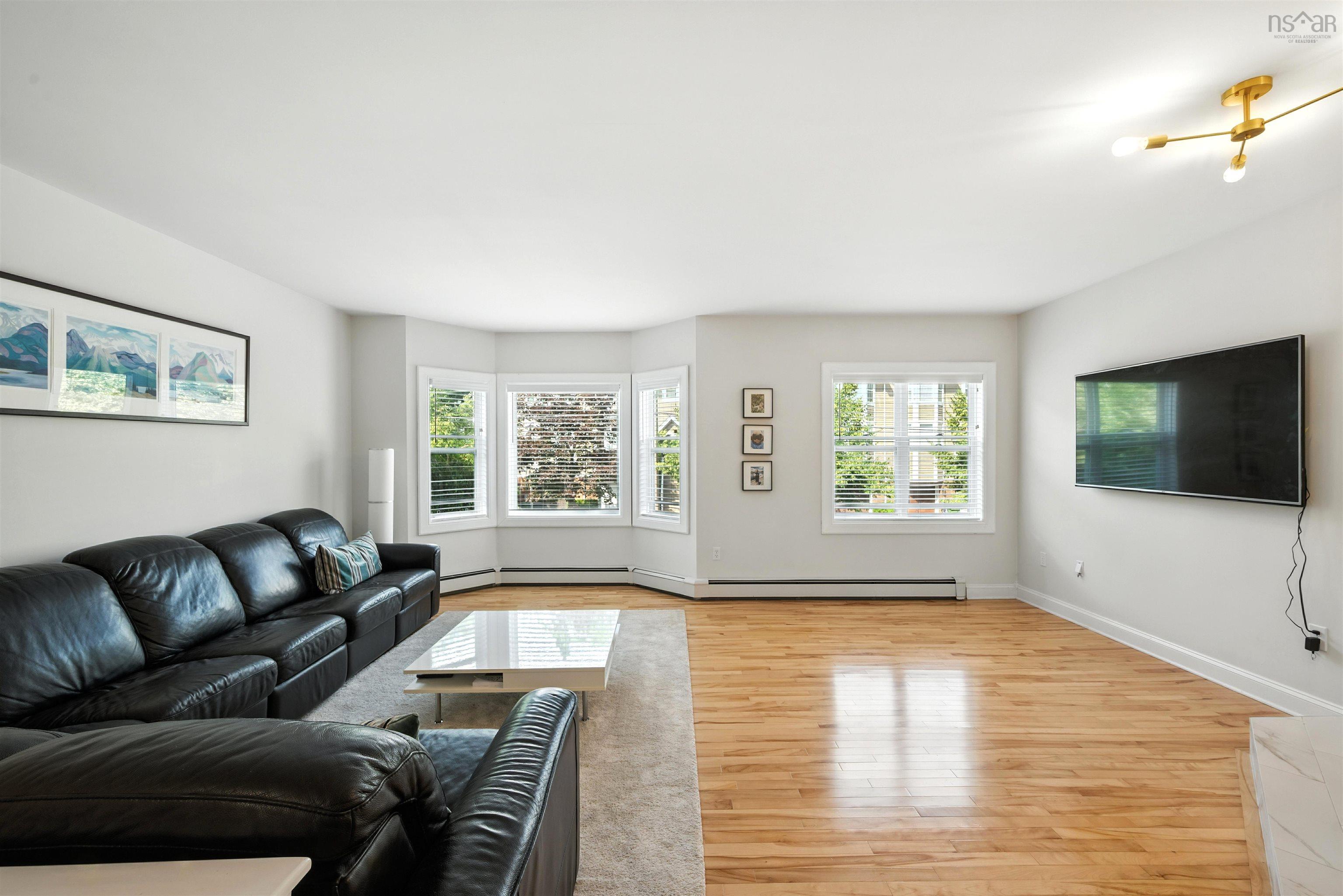 221 Spinnaker Drive, Halifax Peninsula, NS (MLS 202527312)