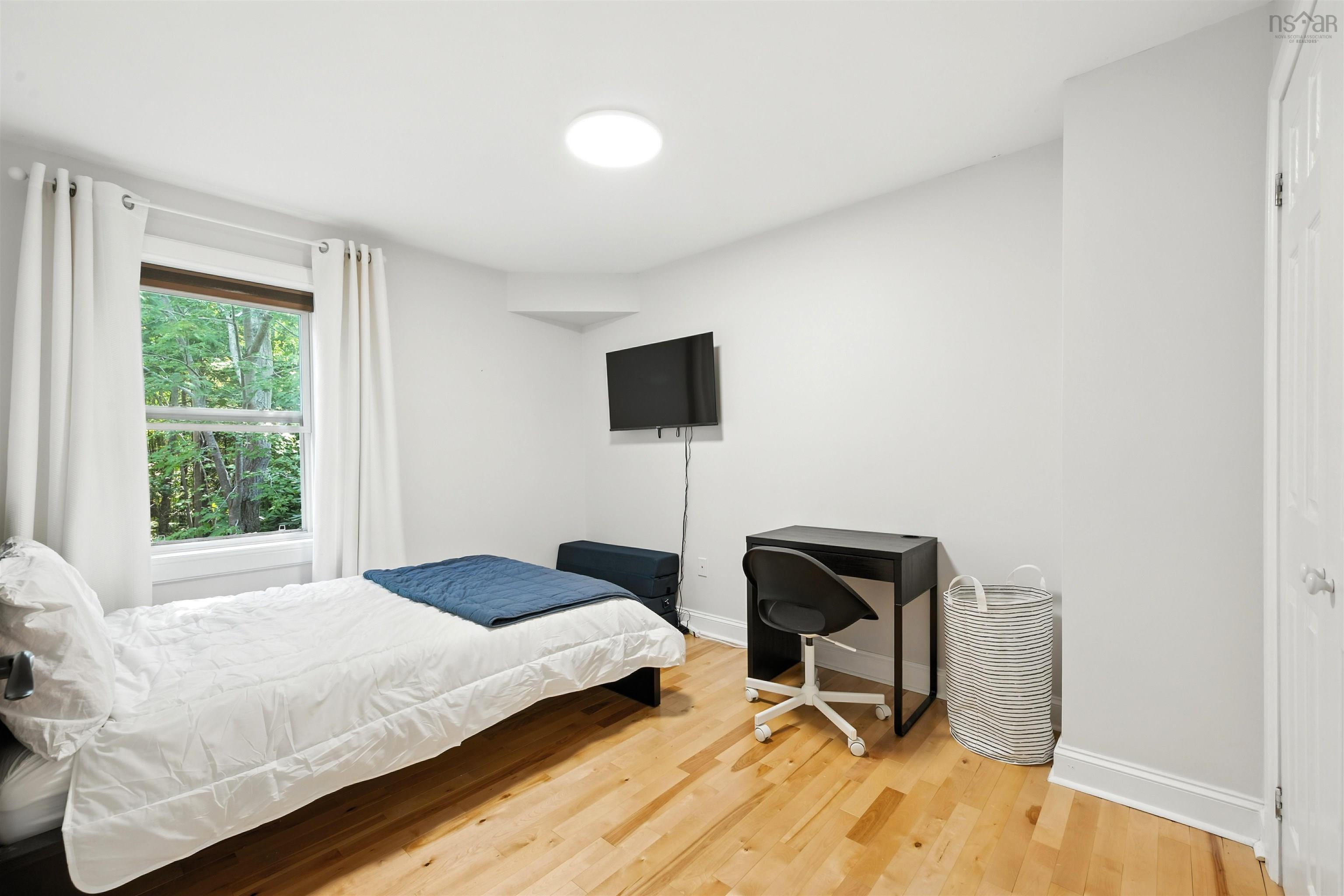 221 Spinnaker Drive, Halifax Peninsula, NS (MLS 202527312)