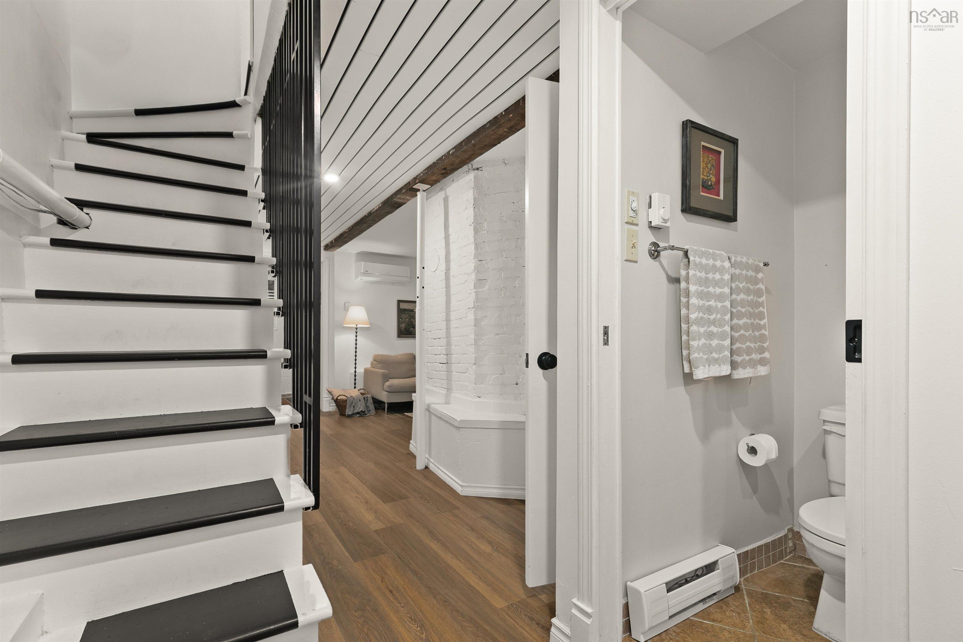 52 Victoria Road, Dartmouth, NS (MLS 202527356)