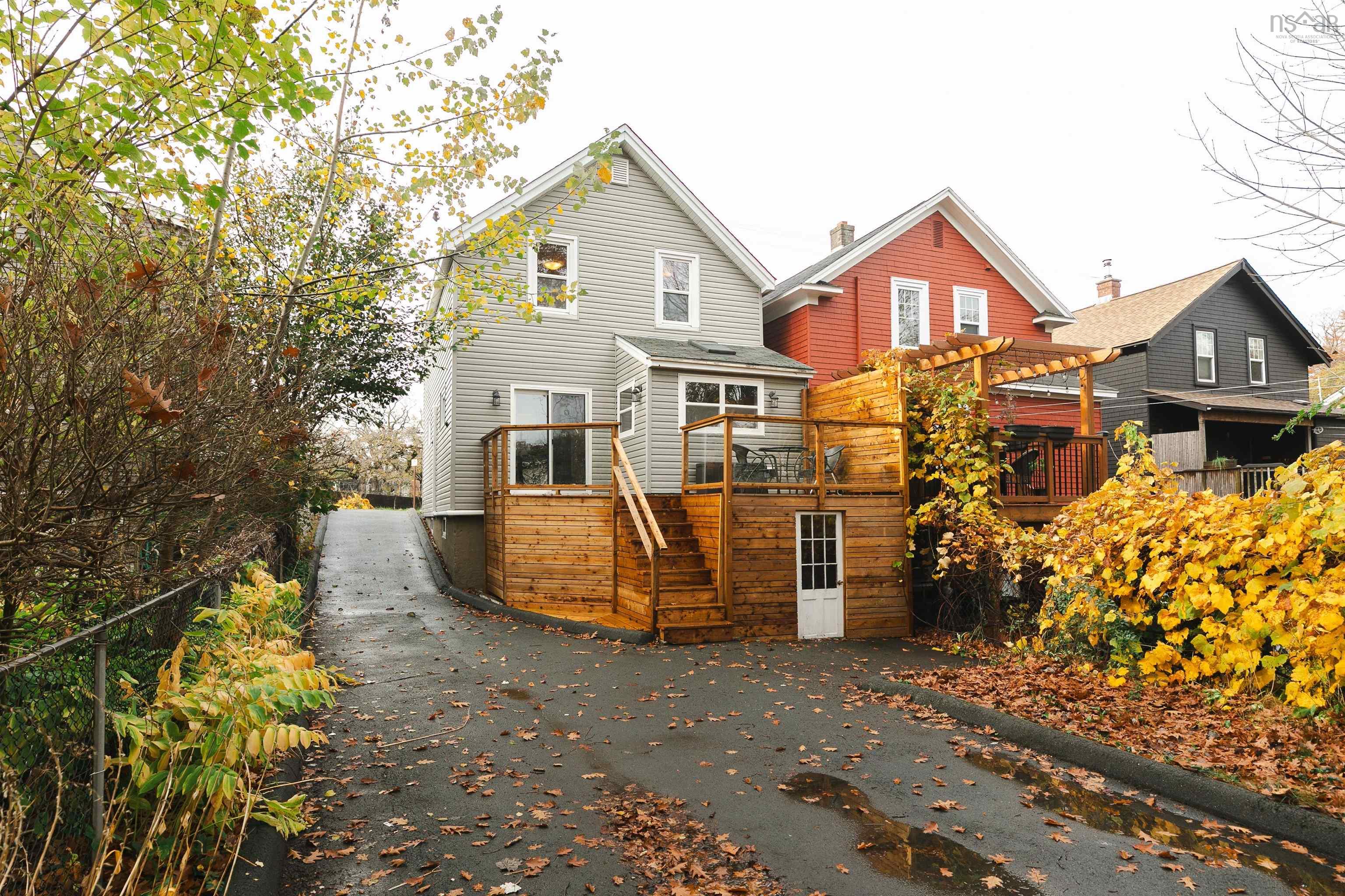 52 Victoria Road, Dartmouth, NS (MLS 202527356)