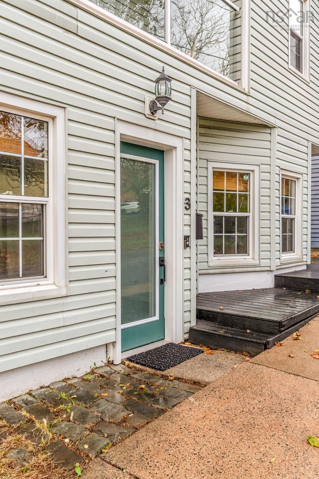 3 Hare Lane, Dartmouth, NS (MLS 202527367)