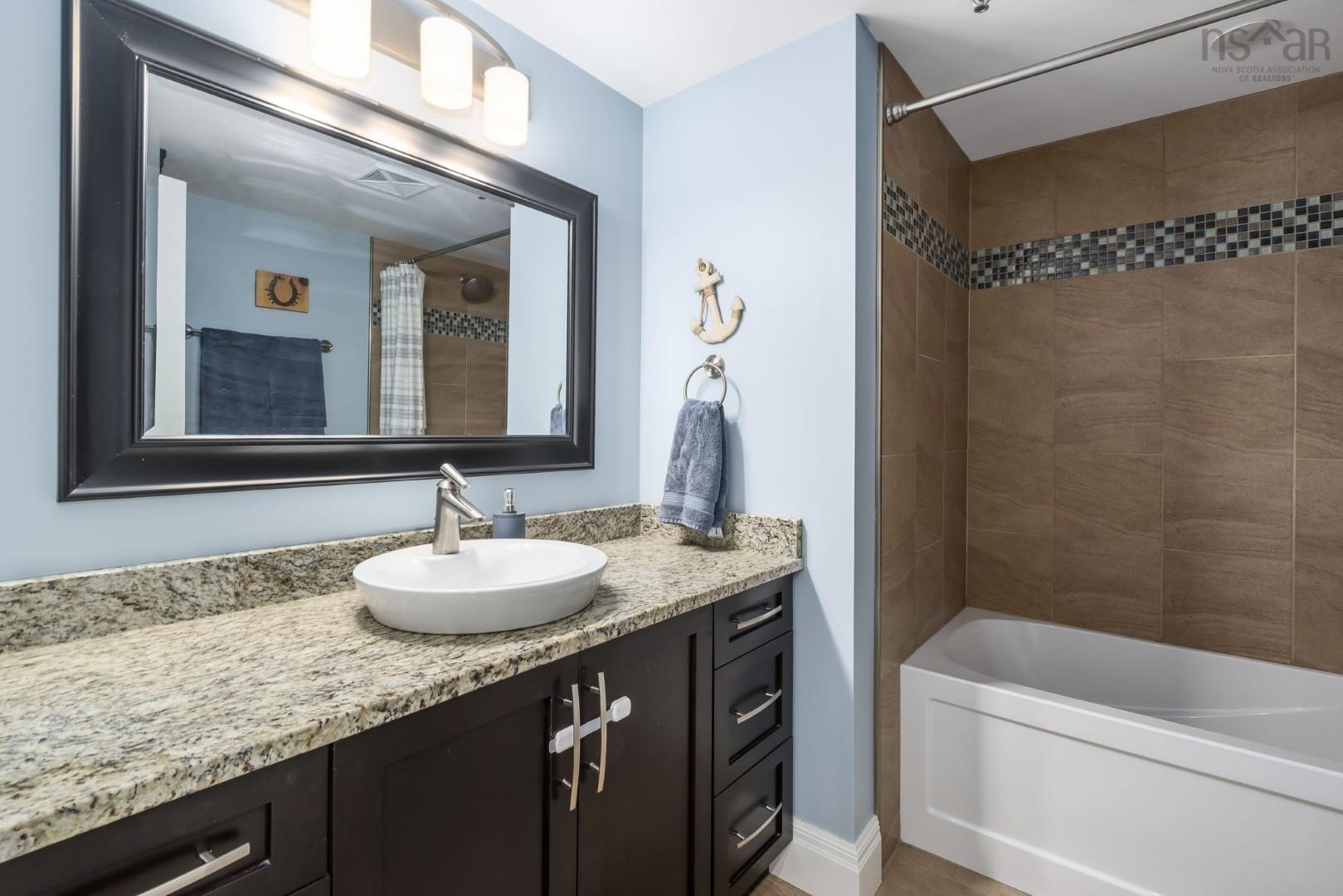 821 45 Vimy Avenue, Halifax, NS (MLS 202527383)