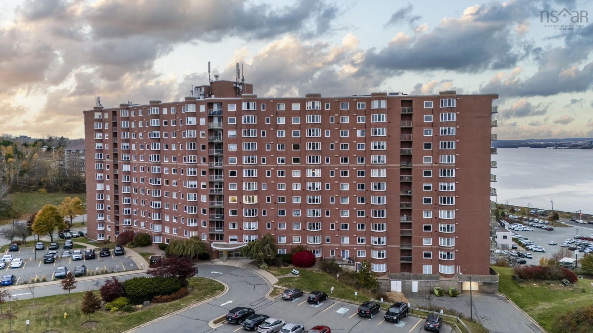 821 45 Vimy Avenue, Halifax, NS (MLS 202527383)