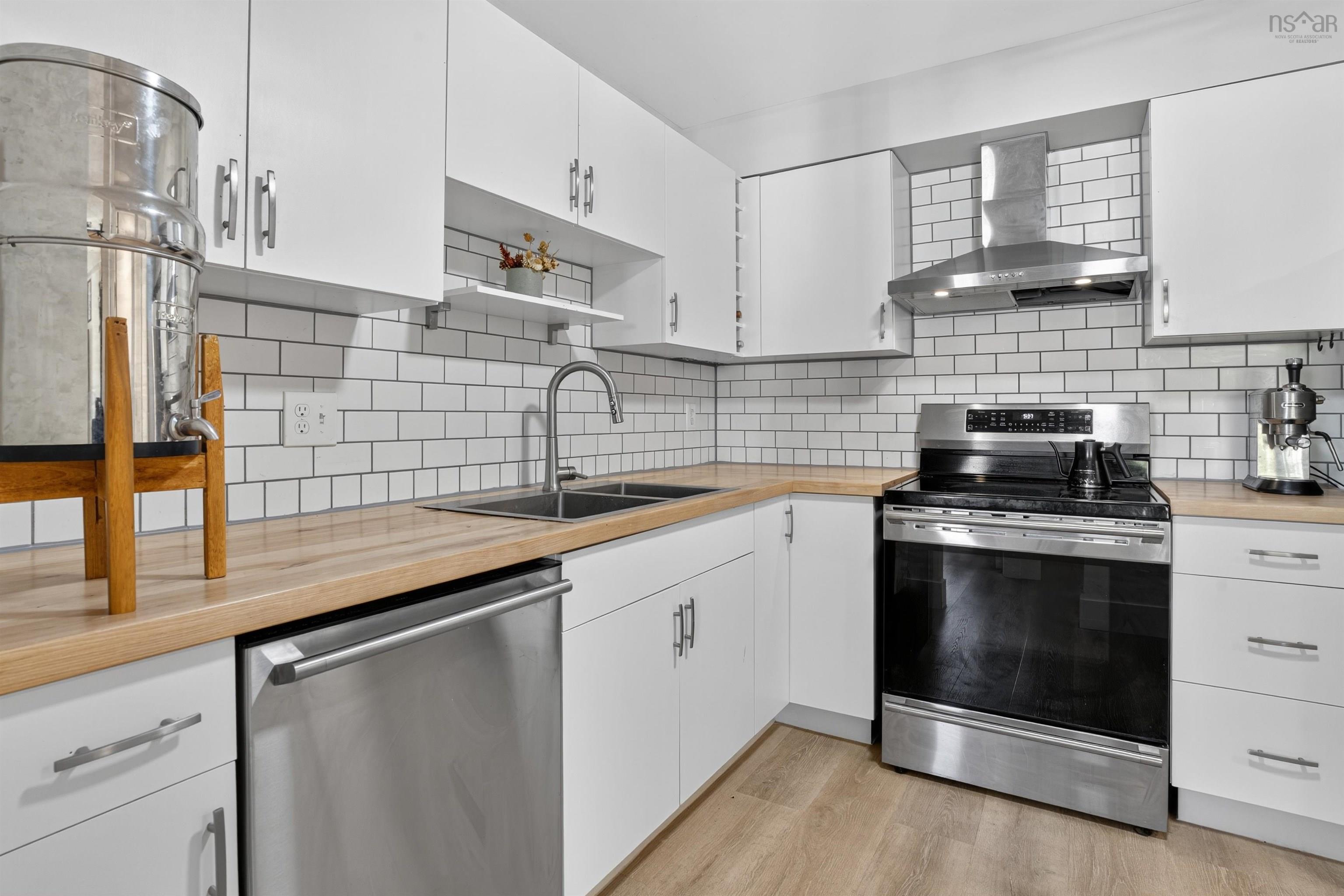 409 87 Kearney Lake Road, Halifax, NS (MLS 202527391)