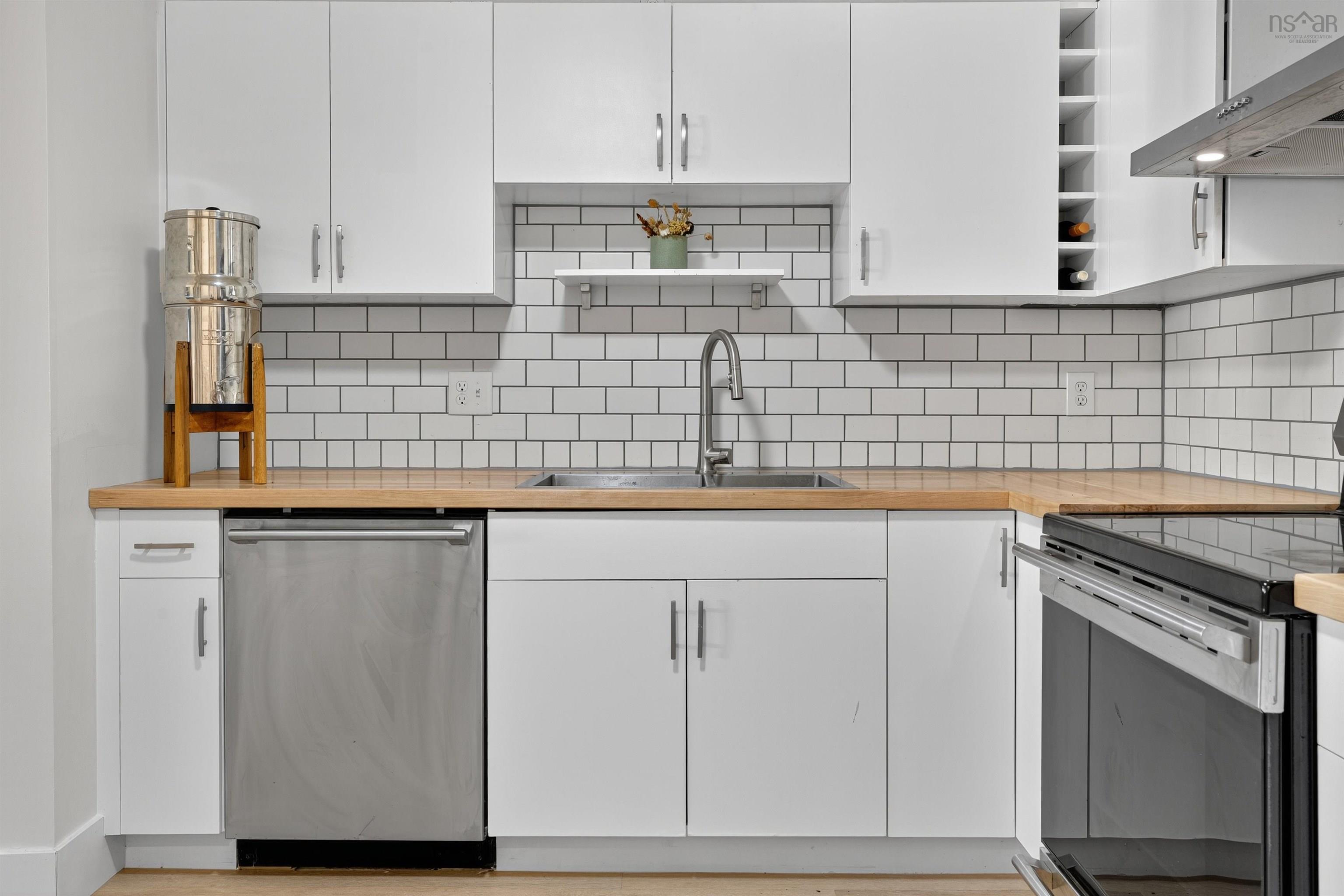 409 87 Kearney Lake Road, Halifax, NS (MLS 202527391)