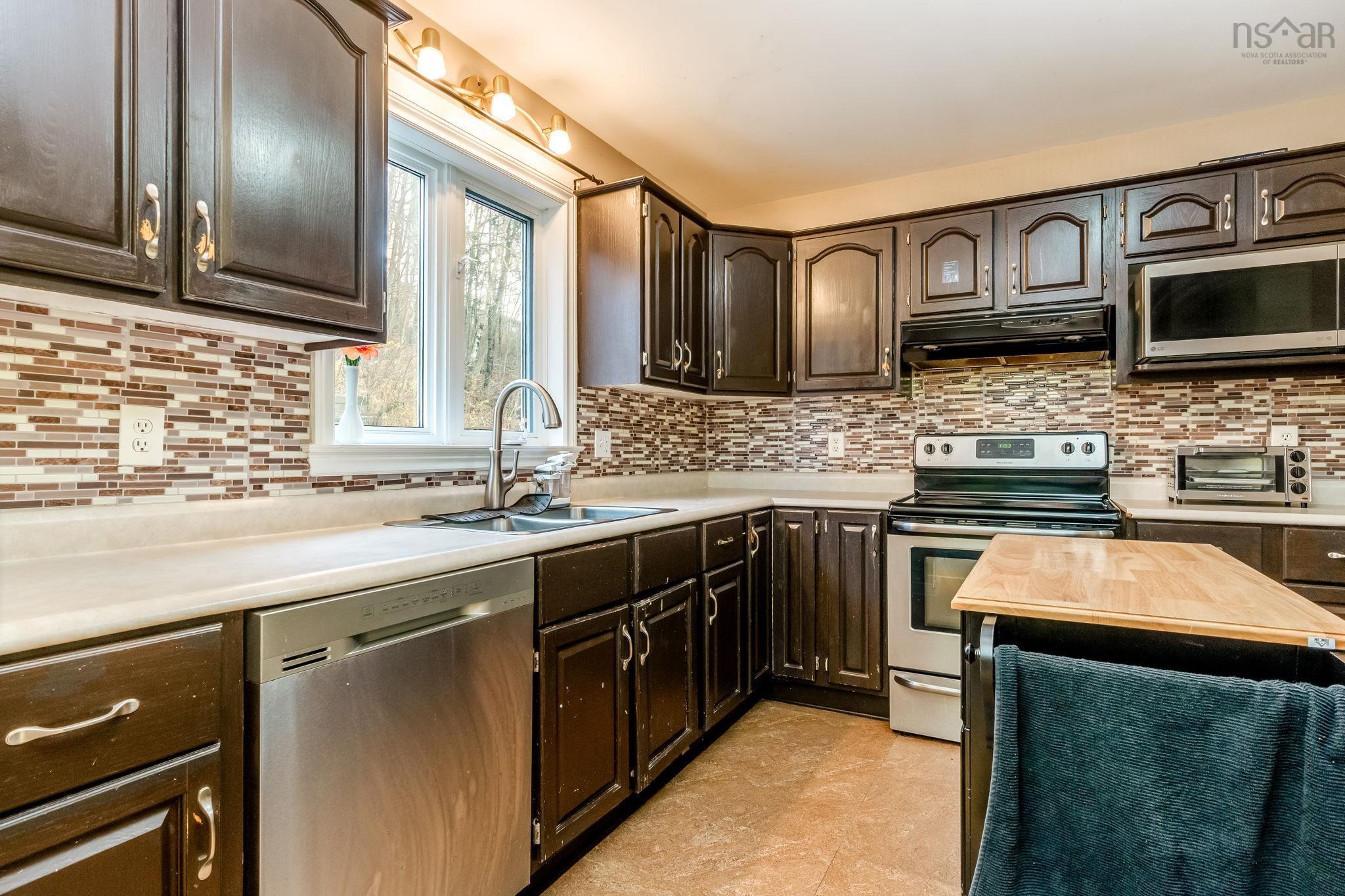 20 Albany Terrace, Cole Harbour, NS (MLS 202527407)