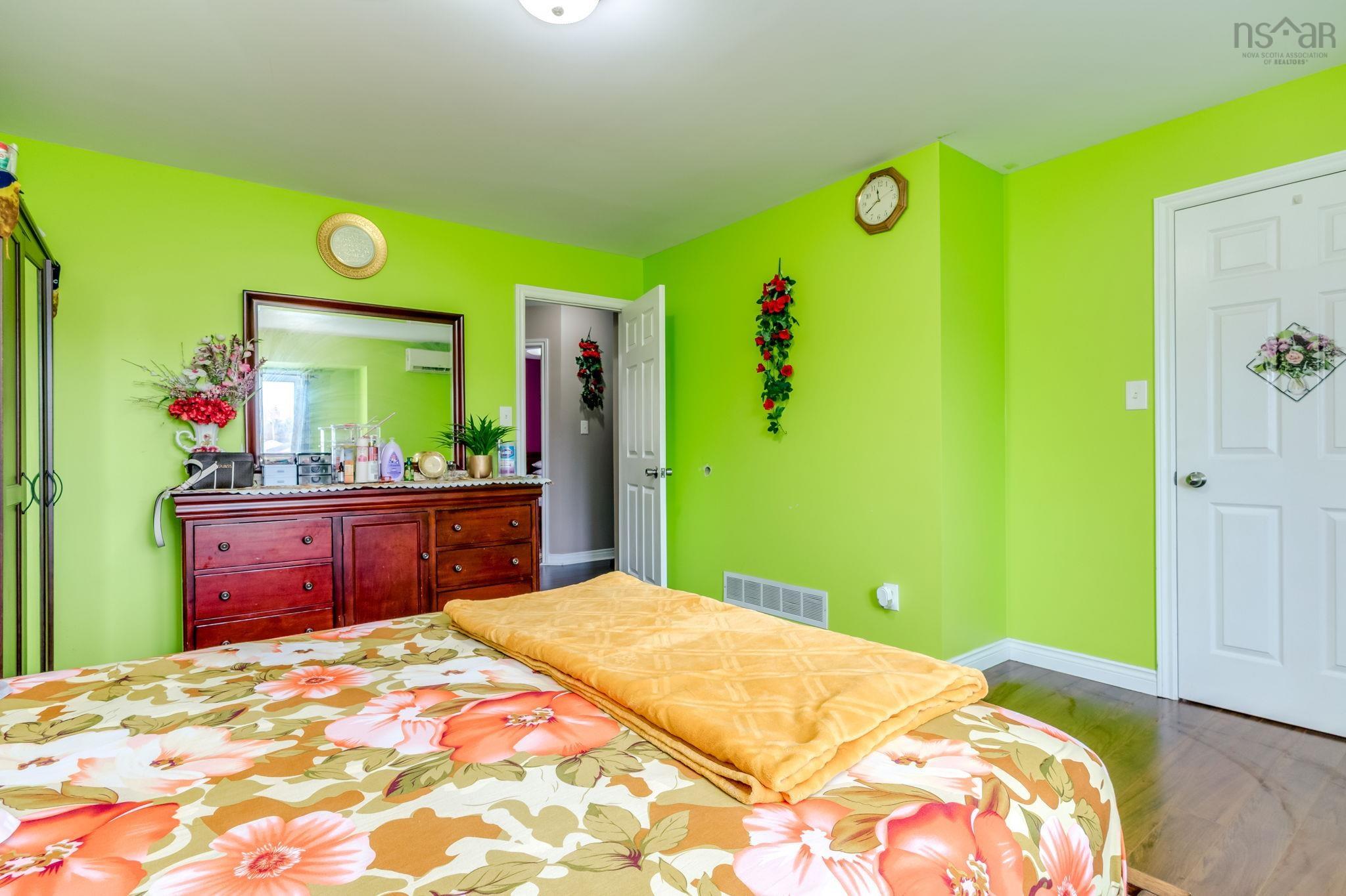 20 Albany Terrace, Cole Harbour, NS (MLS 202527407)