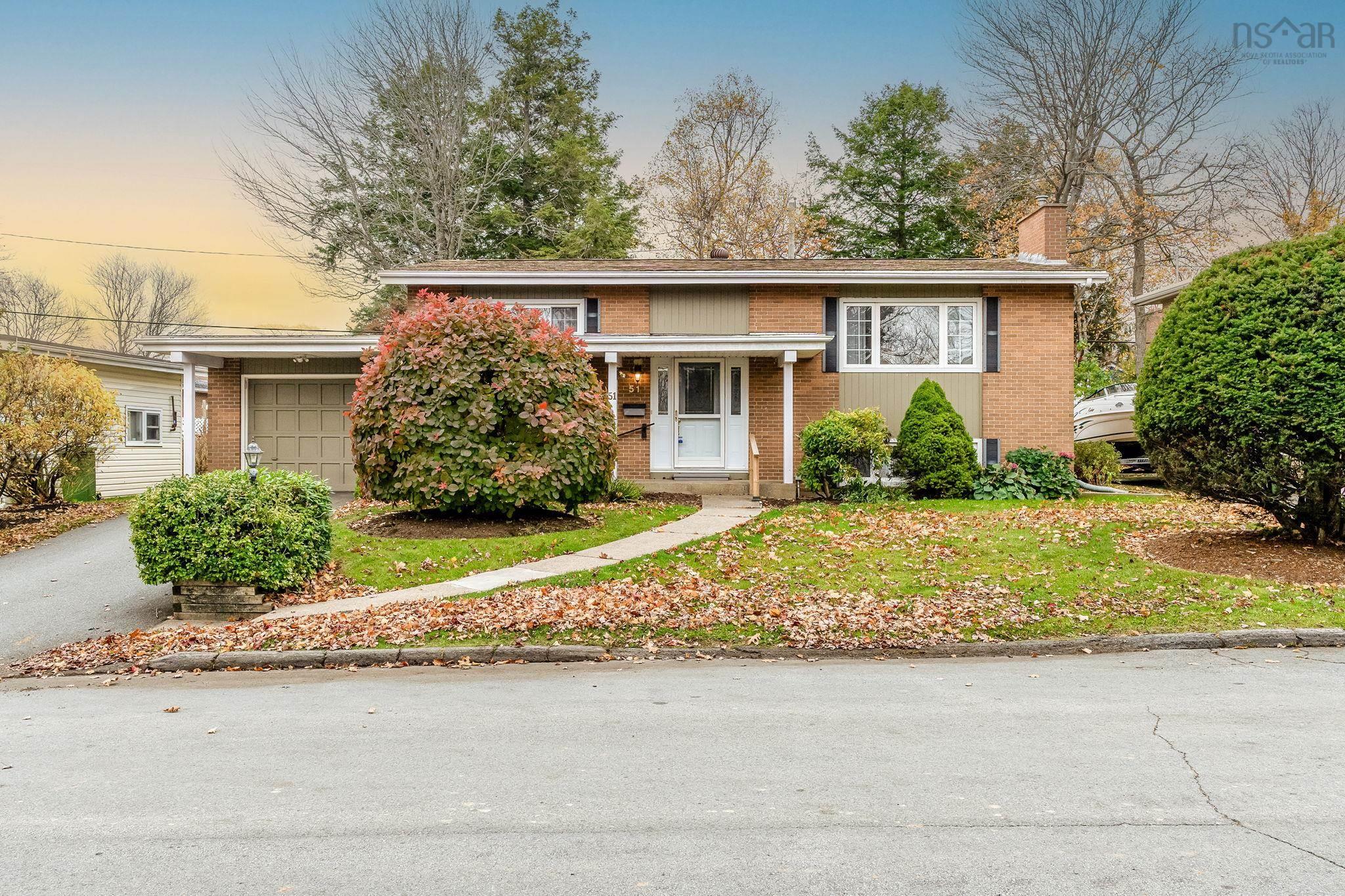 51 Woodward Crescent, Halifax, NS (MLS® 202527422)
