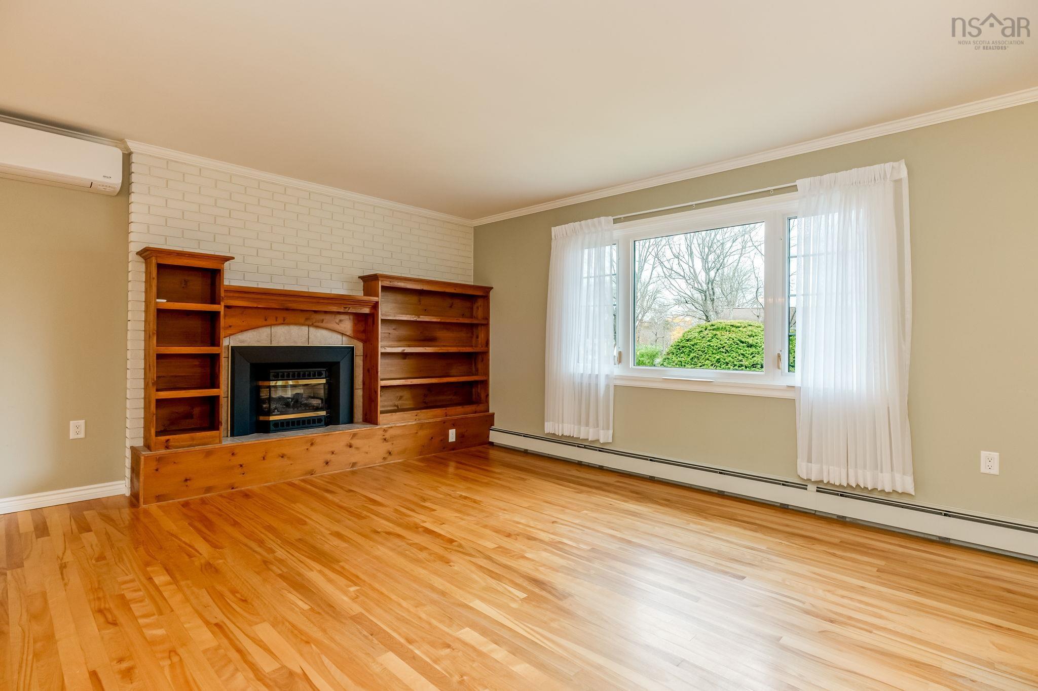 51 Woodward Crescent, Halifax, NS (MLS 202527422)