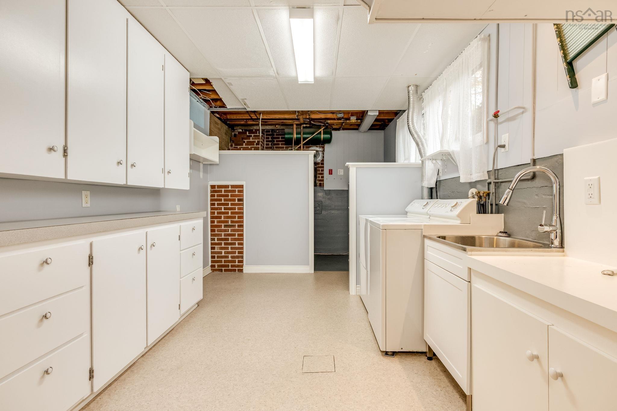 51 Woodward Crescent, Halifax, NS (MLS 202527422)