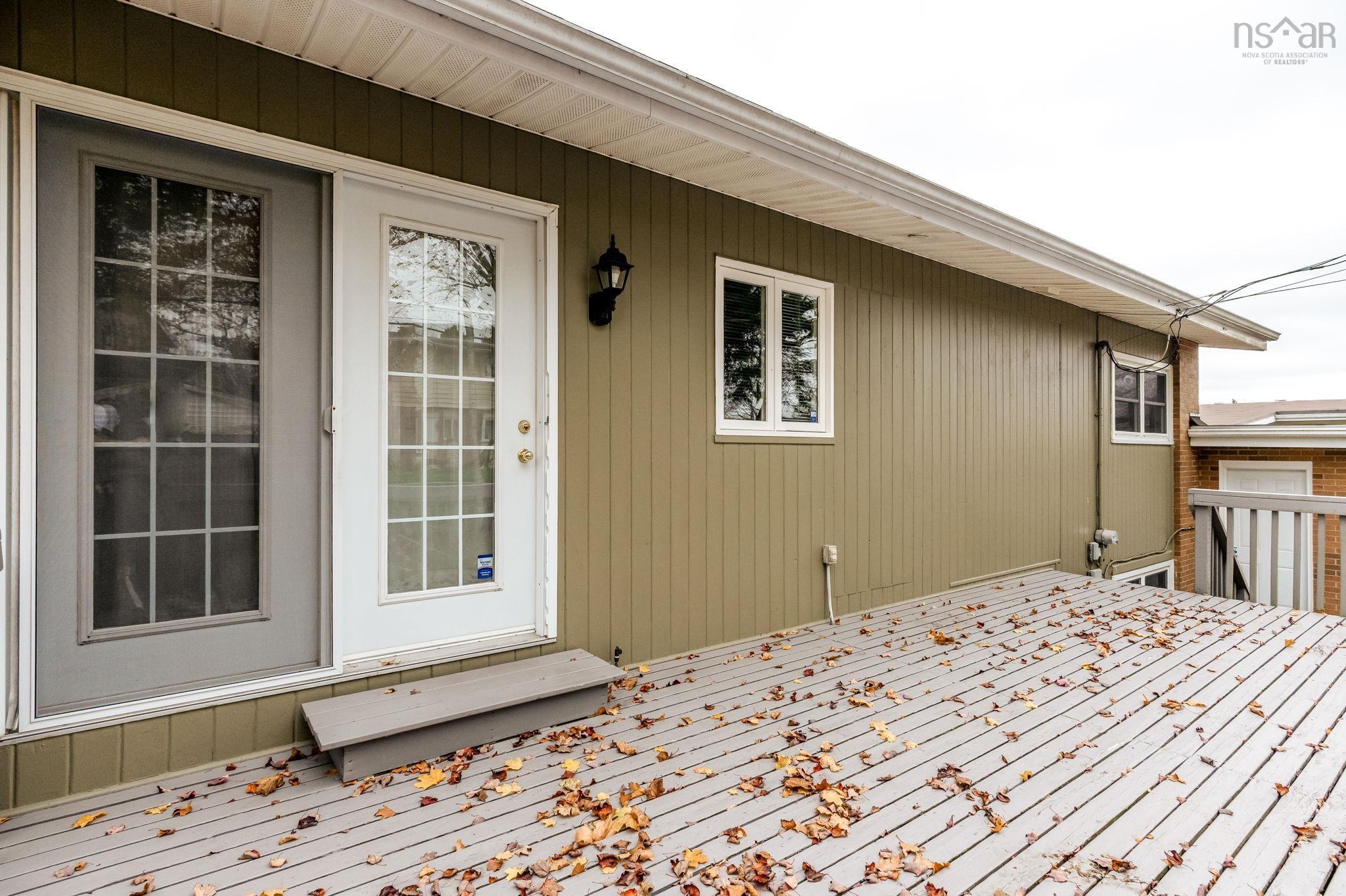 51 Woodward Crescent, Halifax, NS (MLS 202527422)