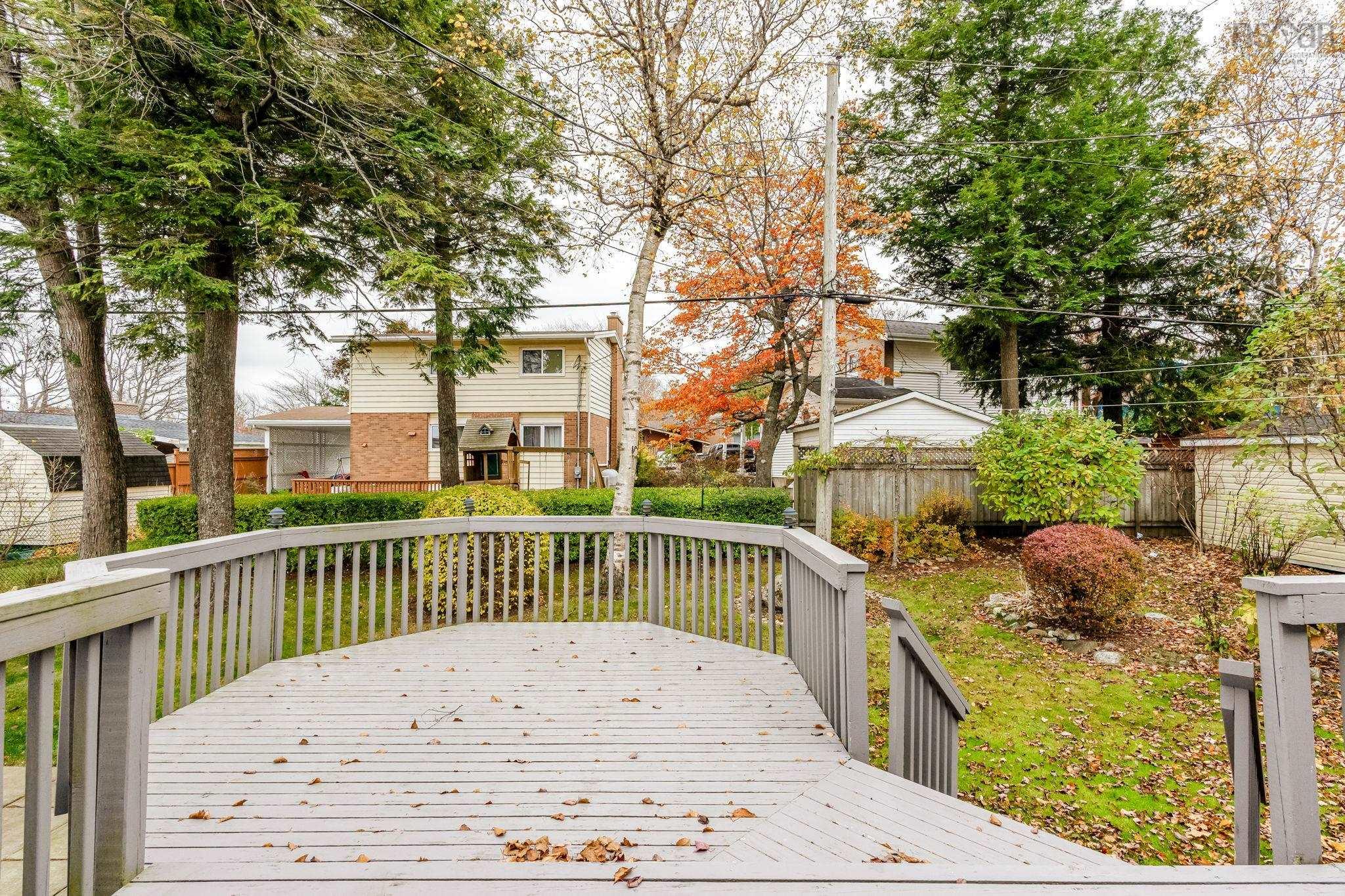 51 Woodward Crescent, Halifax, NS (MLS 202527422)