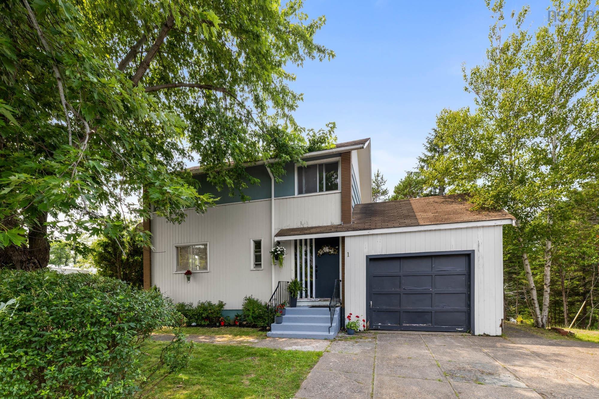 1 Shore Road, Herring Cove, NS (MLS 202527460)