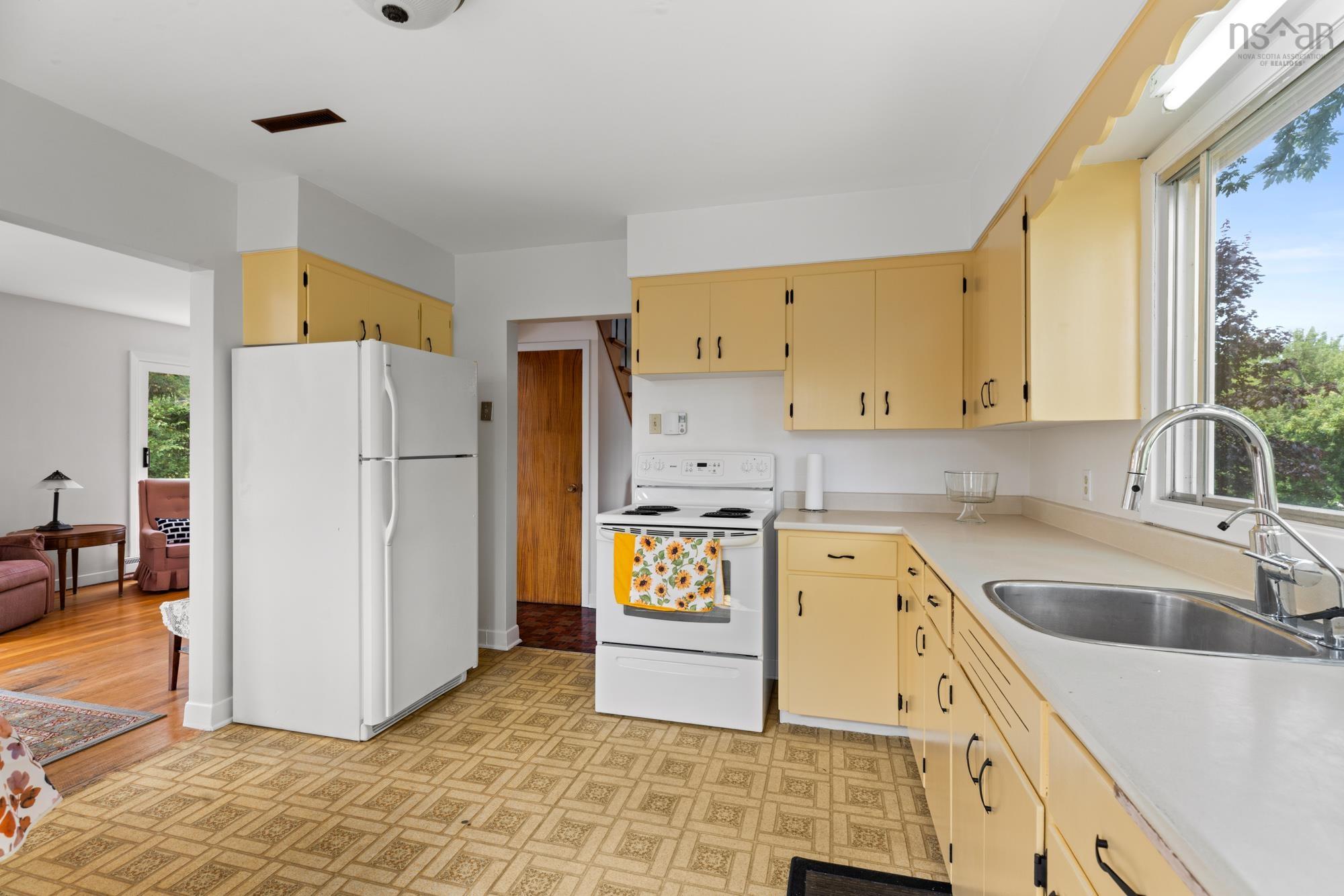 1 Shore Road, Herring Cove, NS (MLS 202527460)