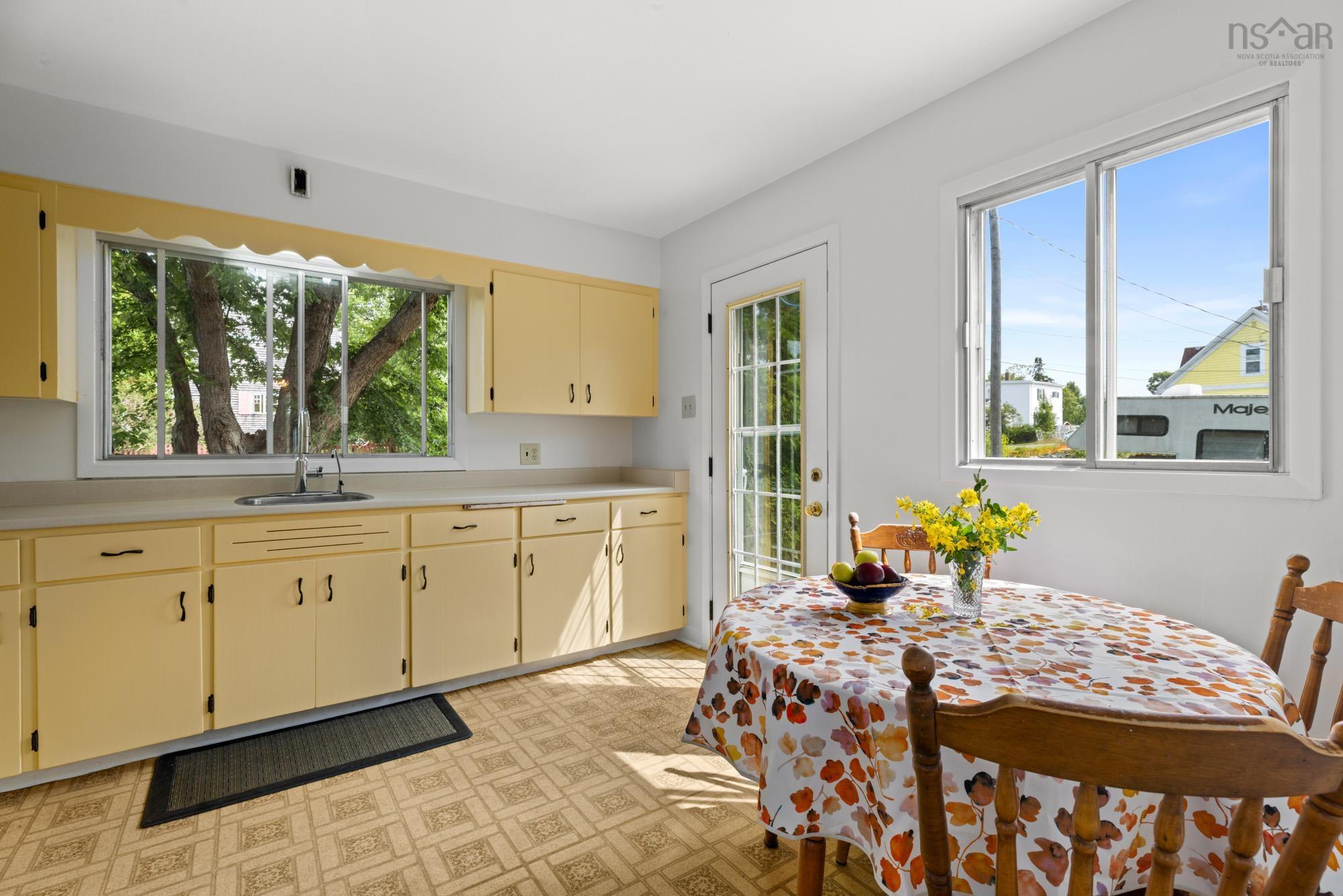 1 Shore Road, Herring Cove, NS (MLS 202527460)