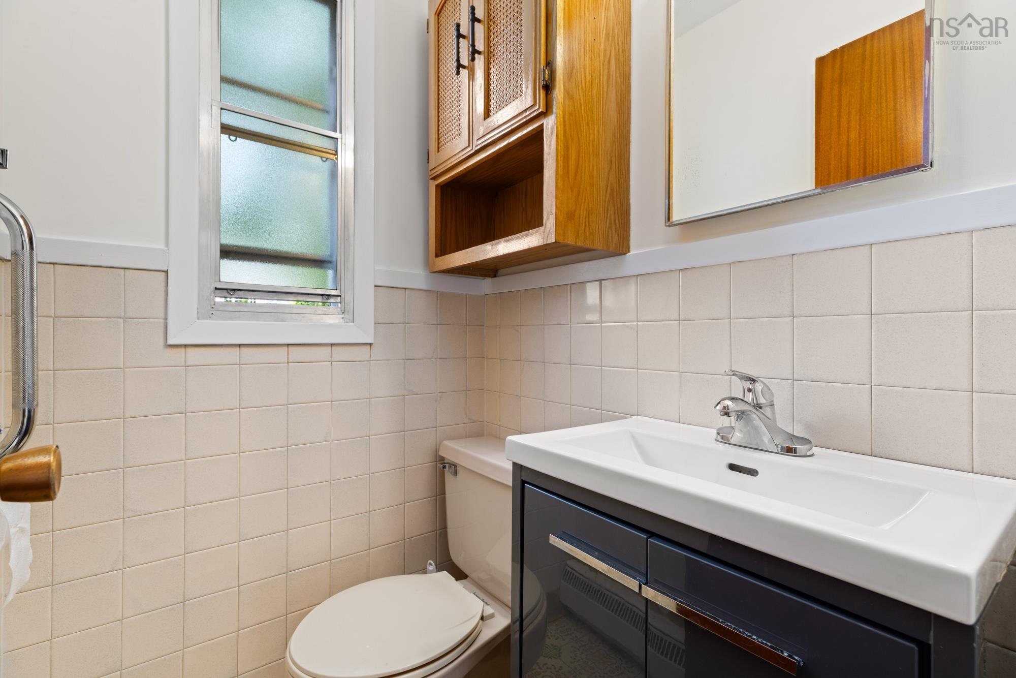 1 Shore Road, Herring Cove, NS (MLS 202527460)