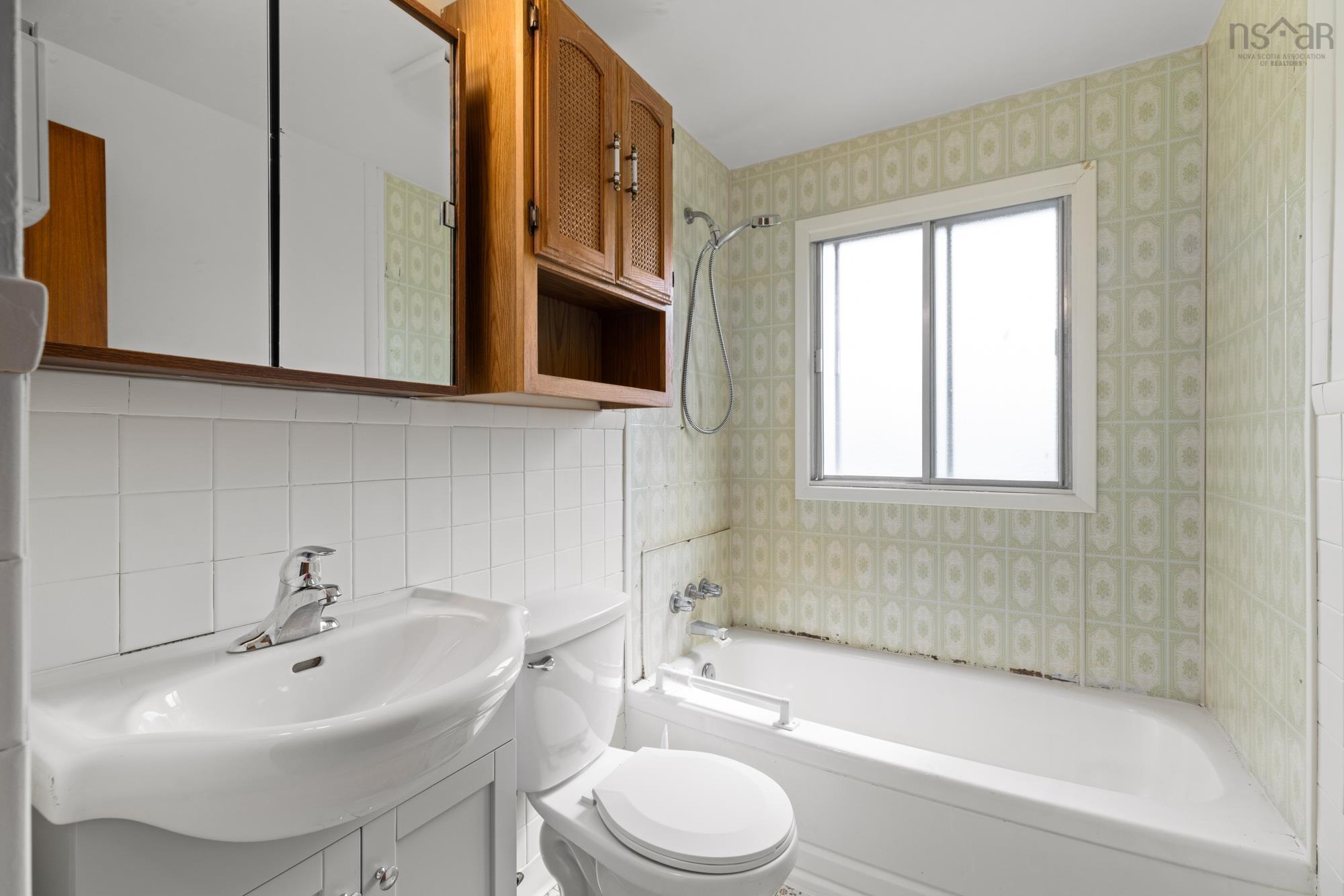 1 Shore Road, Herring Cove, NS (MLS 202527460)