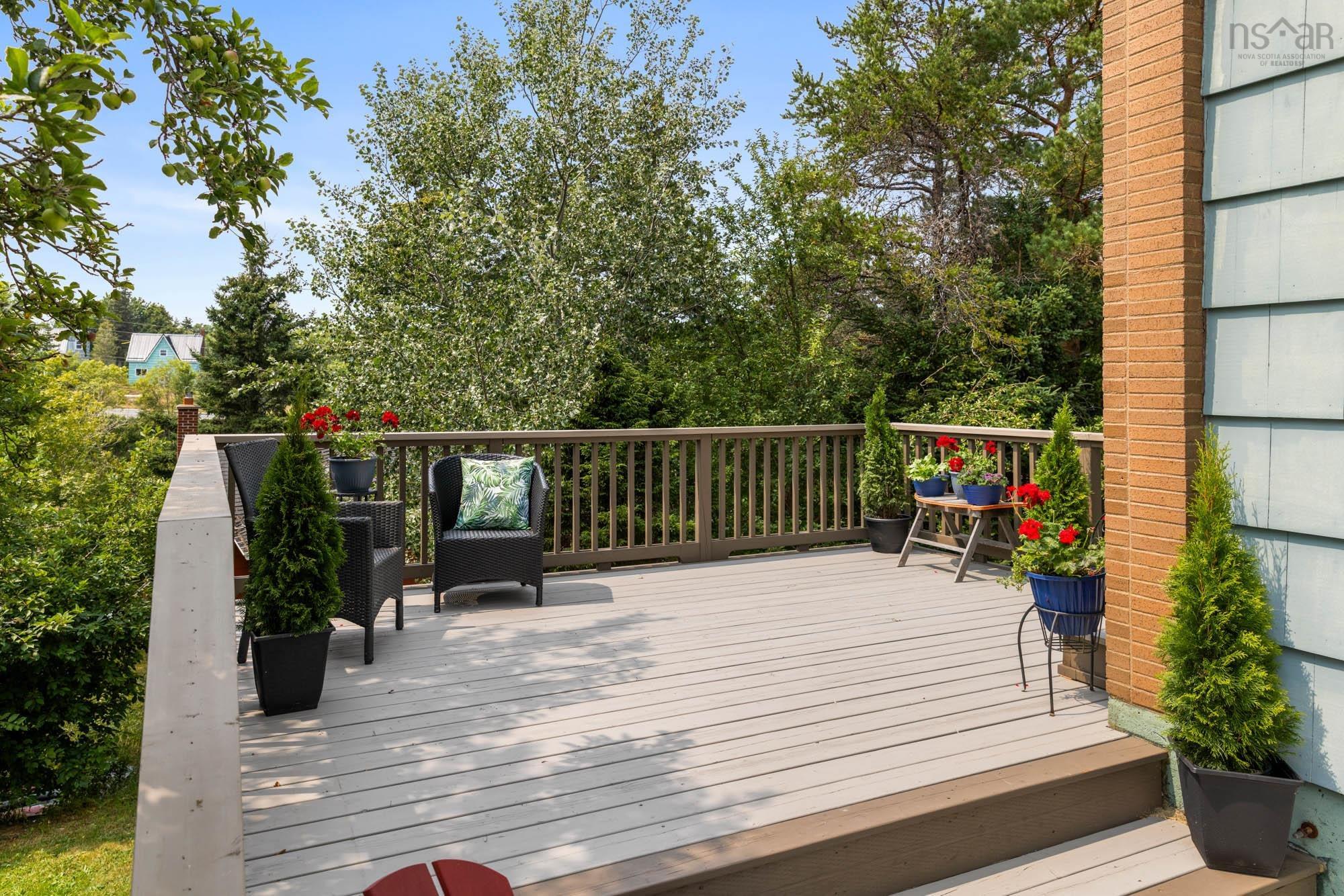 1 Shore Road, Herring Cove, NS (MLS 202527460)