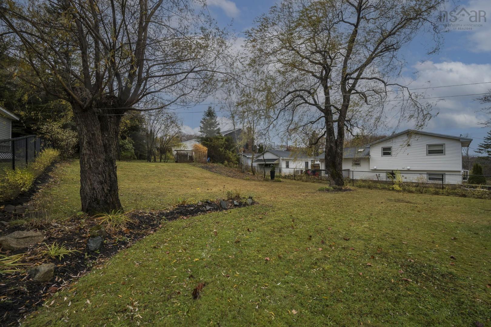 27 Dartmoor Crescent, Bedford, NS (MLS 202527533)