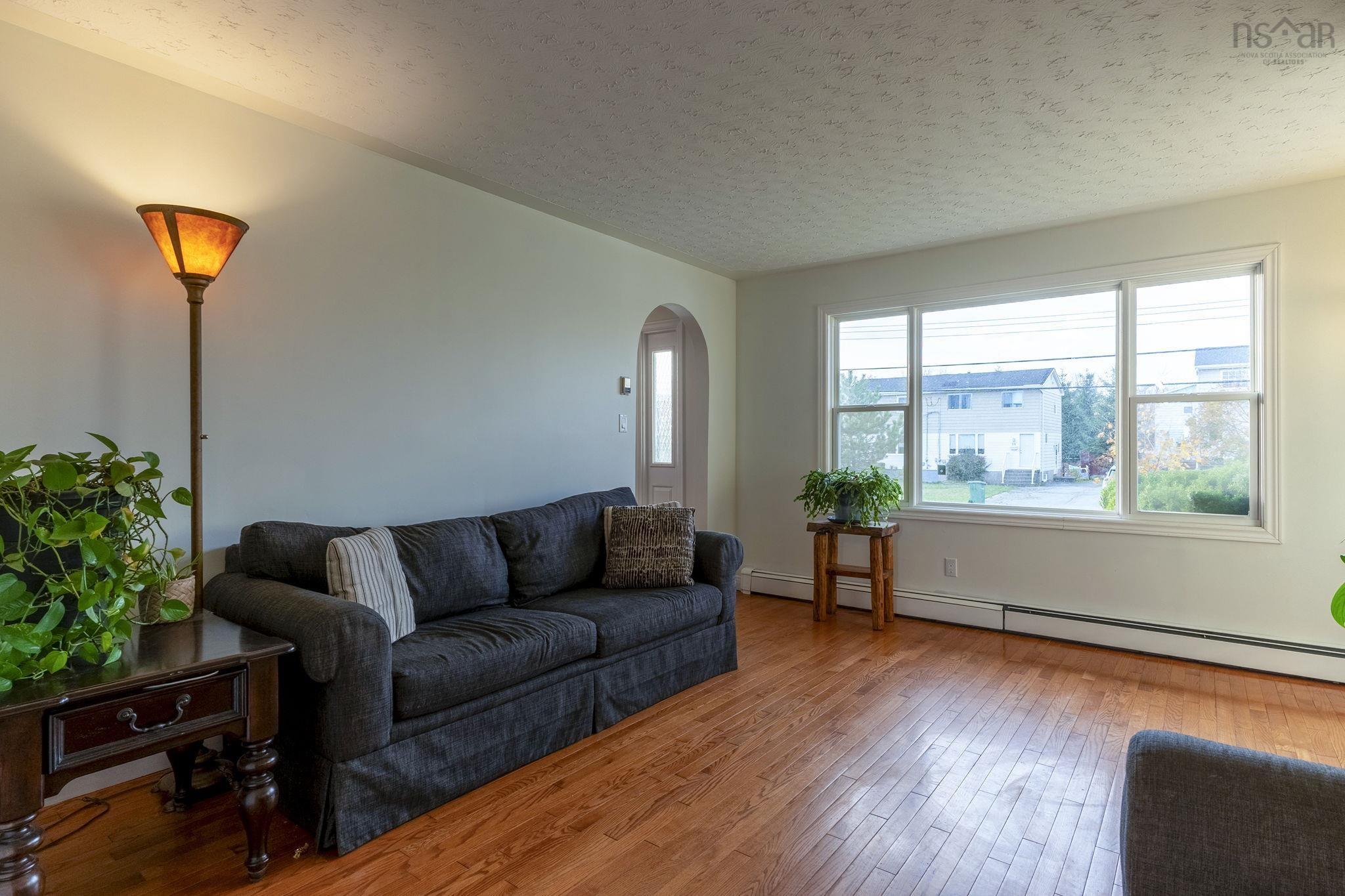 22 Carisbrooke Lane, Cole Harbour, NS (MLS 202527546)