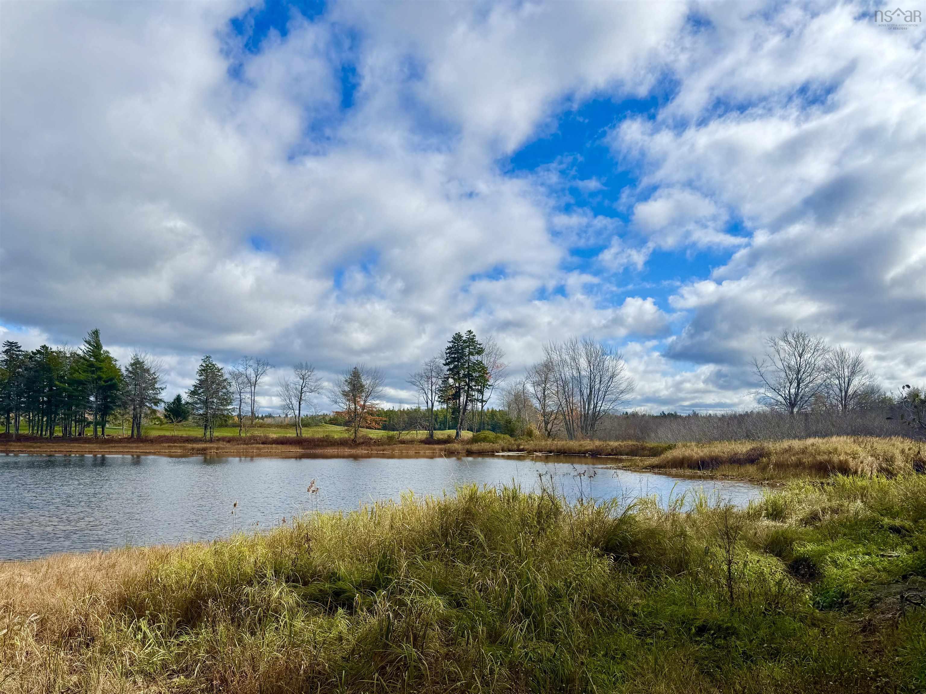 60 Lakeridge Drive, Beaver Bank, NS (MLS 202527572)