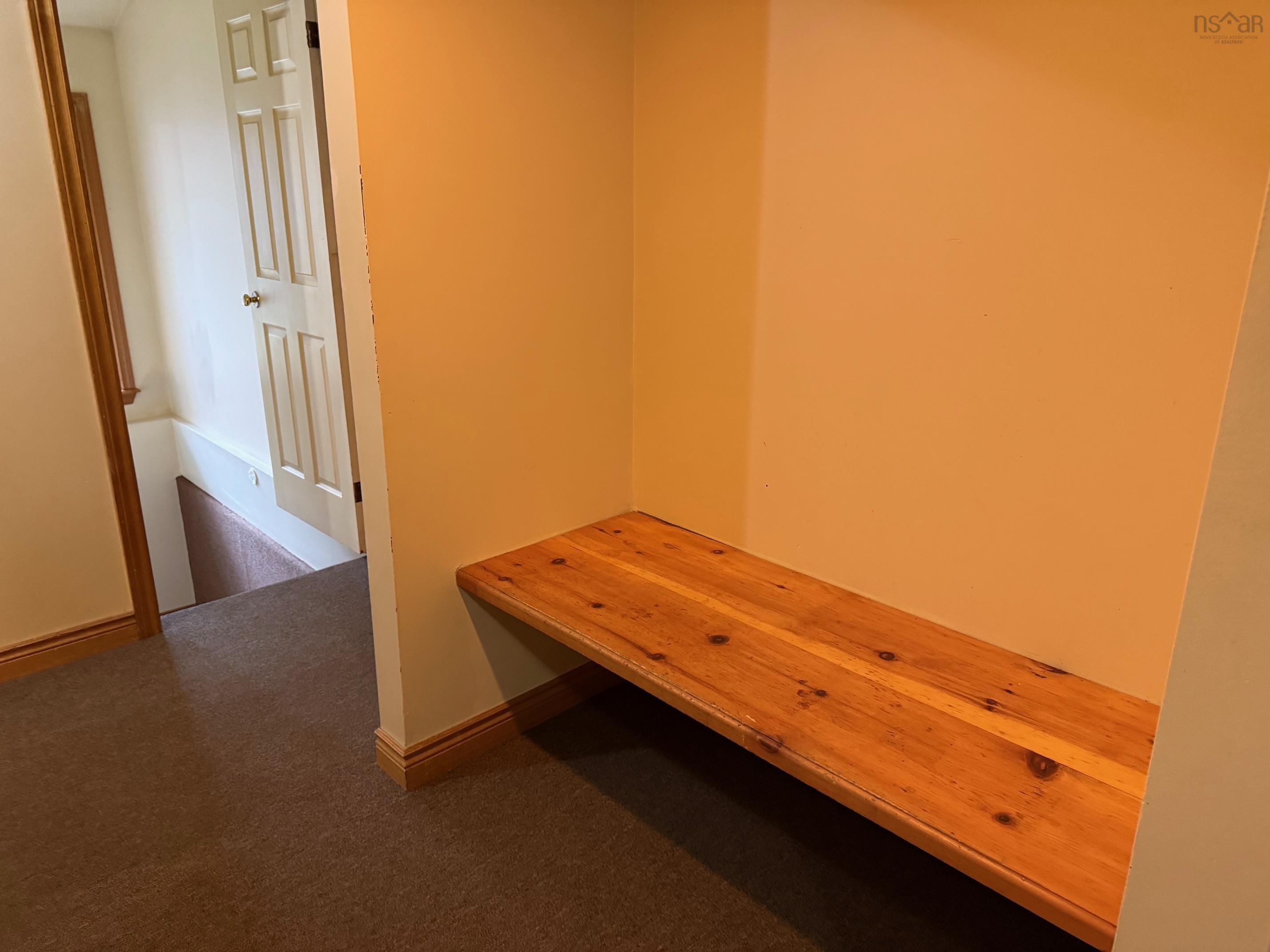 60 Lakeridge Drive, Beaver Bank, NS (MLS 202527572)