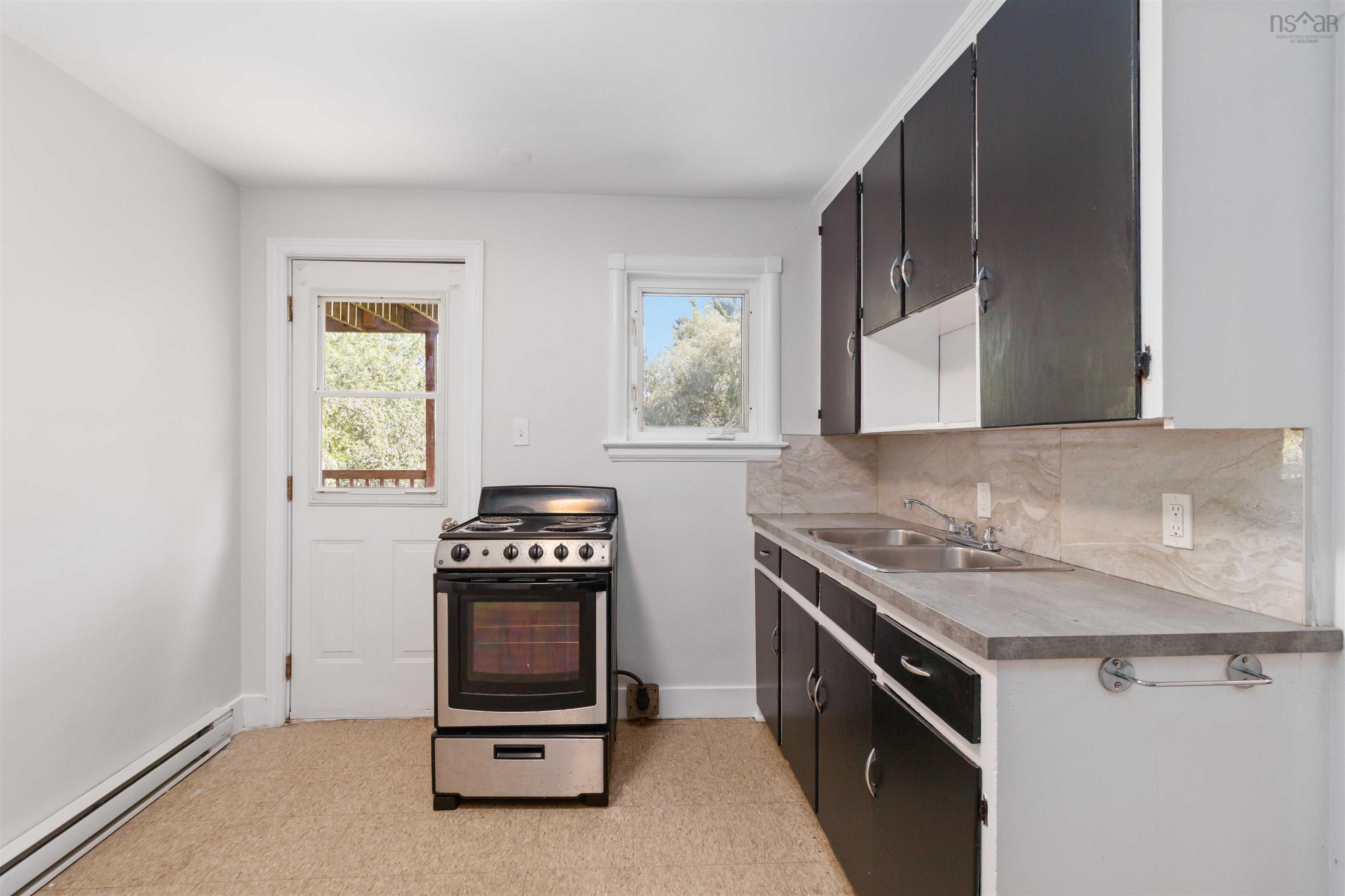 358-360 St Margarets Bay Road, Armdale, NS (MLS 202527574)